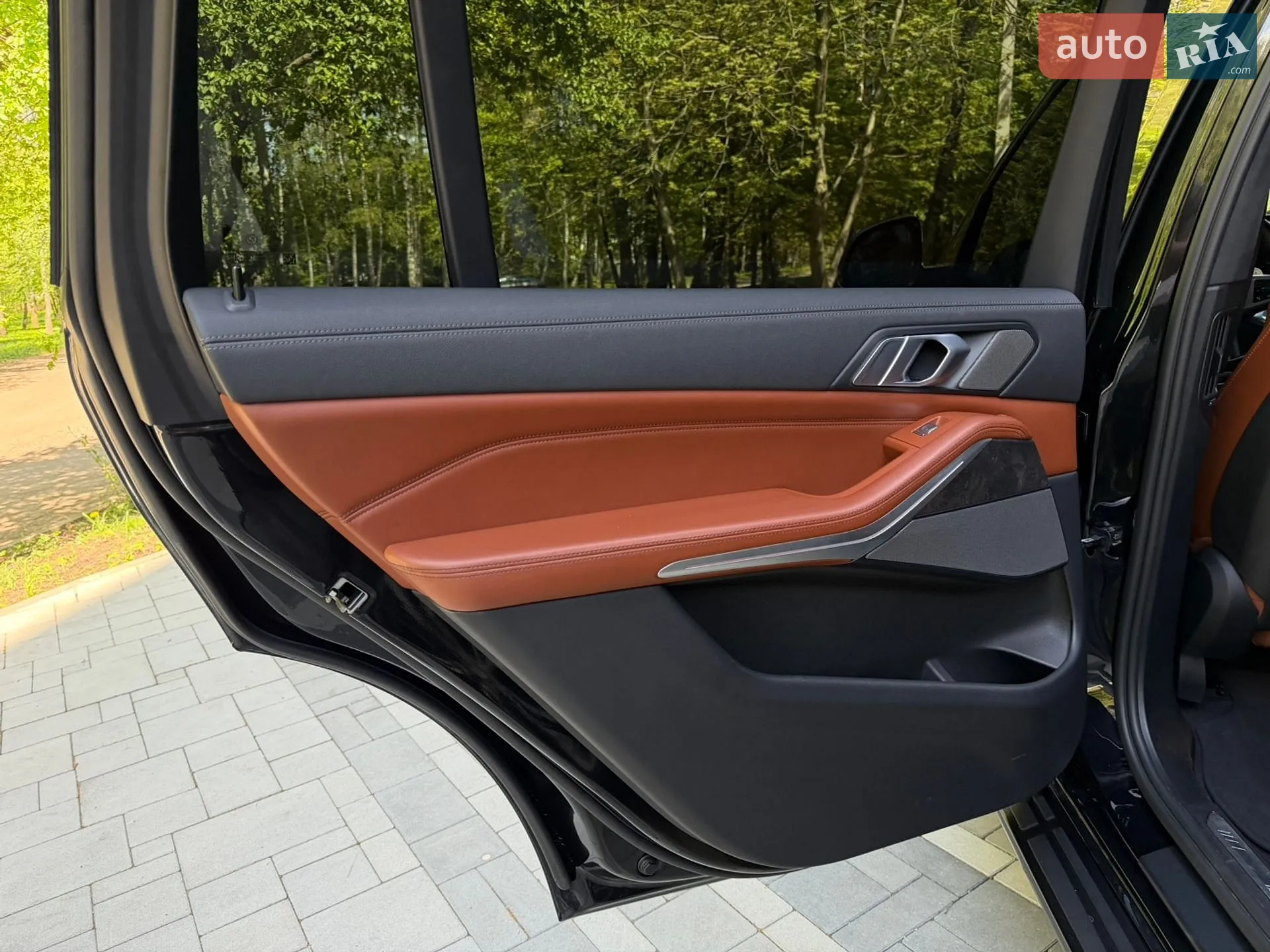 2021 BMW X7 - мініатюра 36