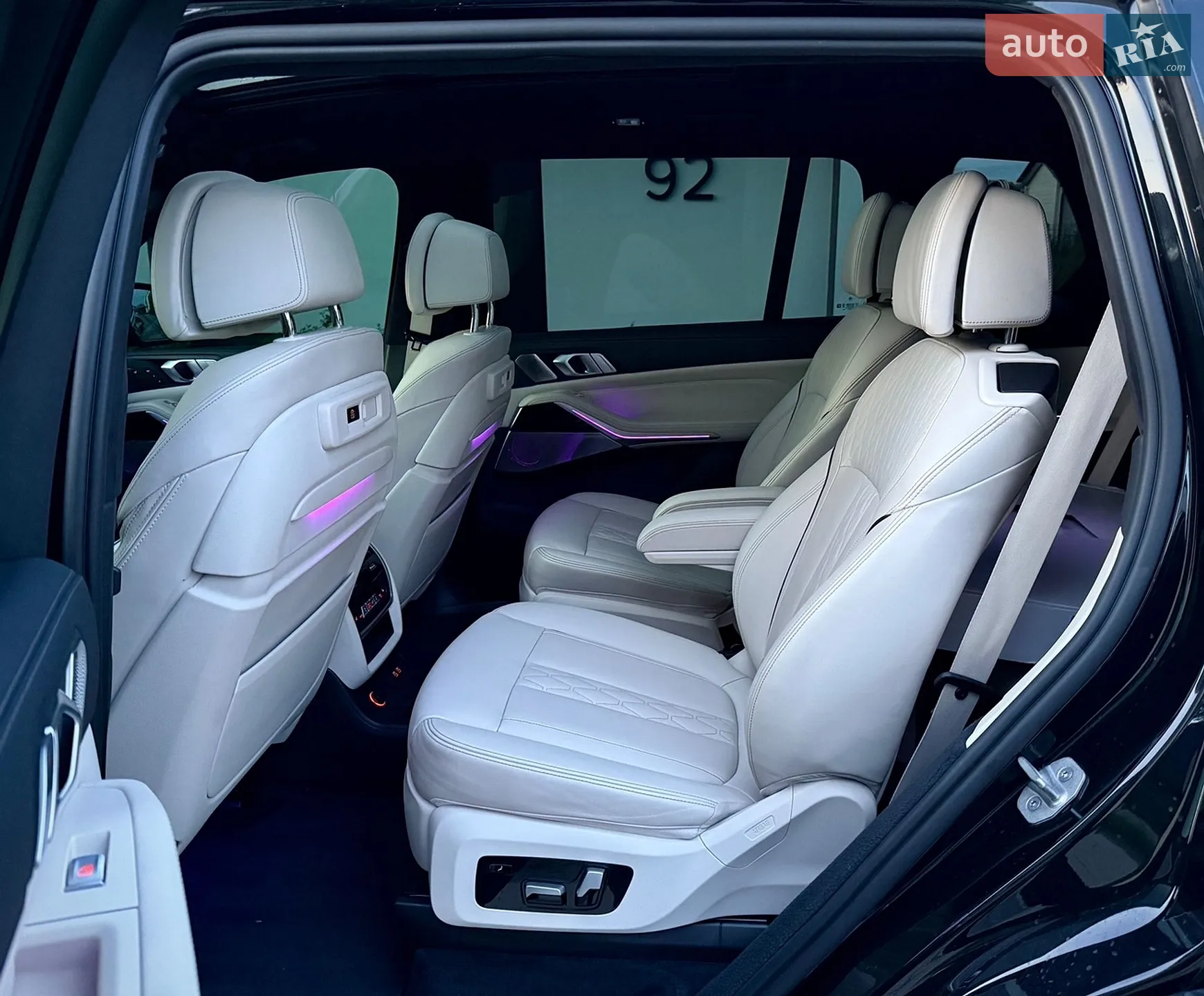 2021 BMW X7 - мініатюра 26