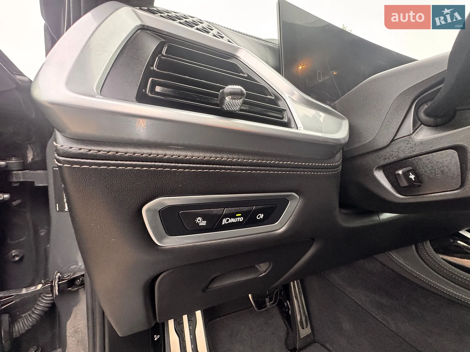 2023 BMW X7 - мініатюра 115