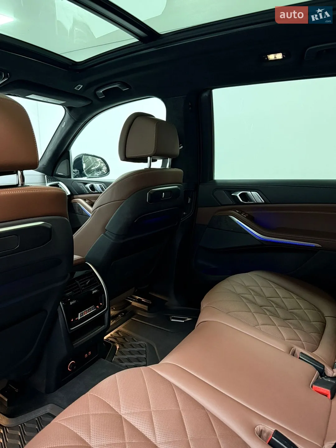 2023 BMW X7 - мініатюра 25