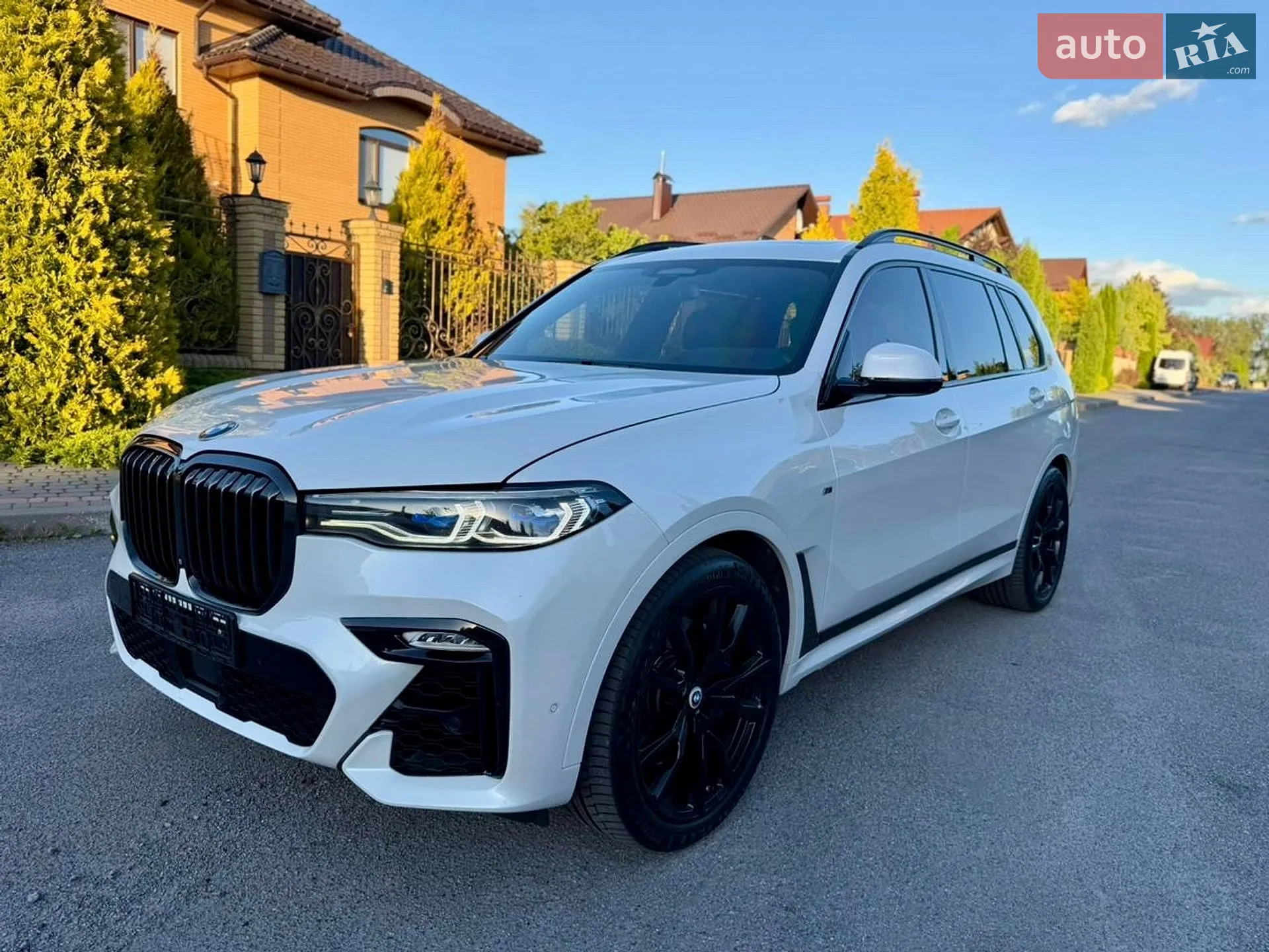 2022 BMW X7 - мініатюра 3