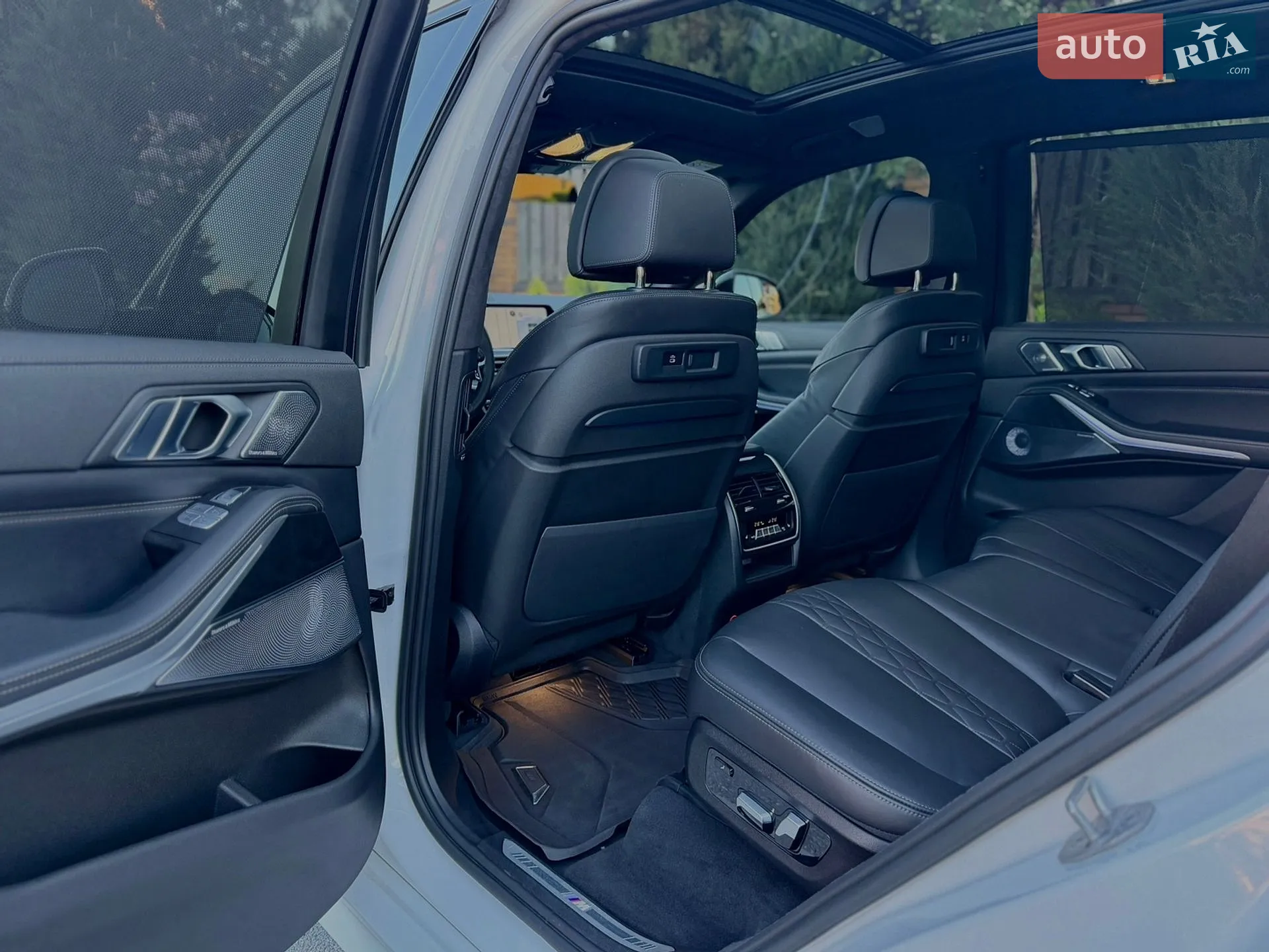 2022 BMW X7 - мініатюра 30