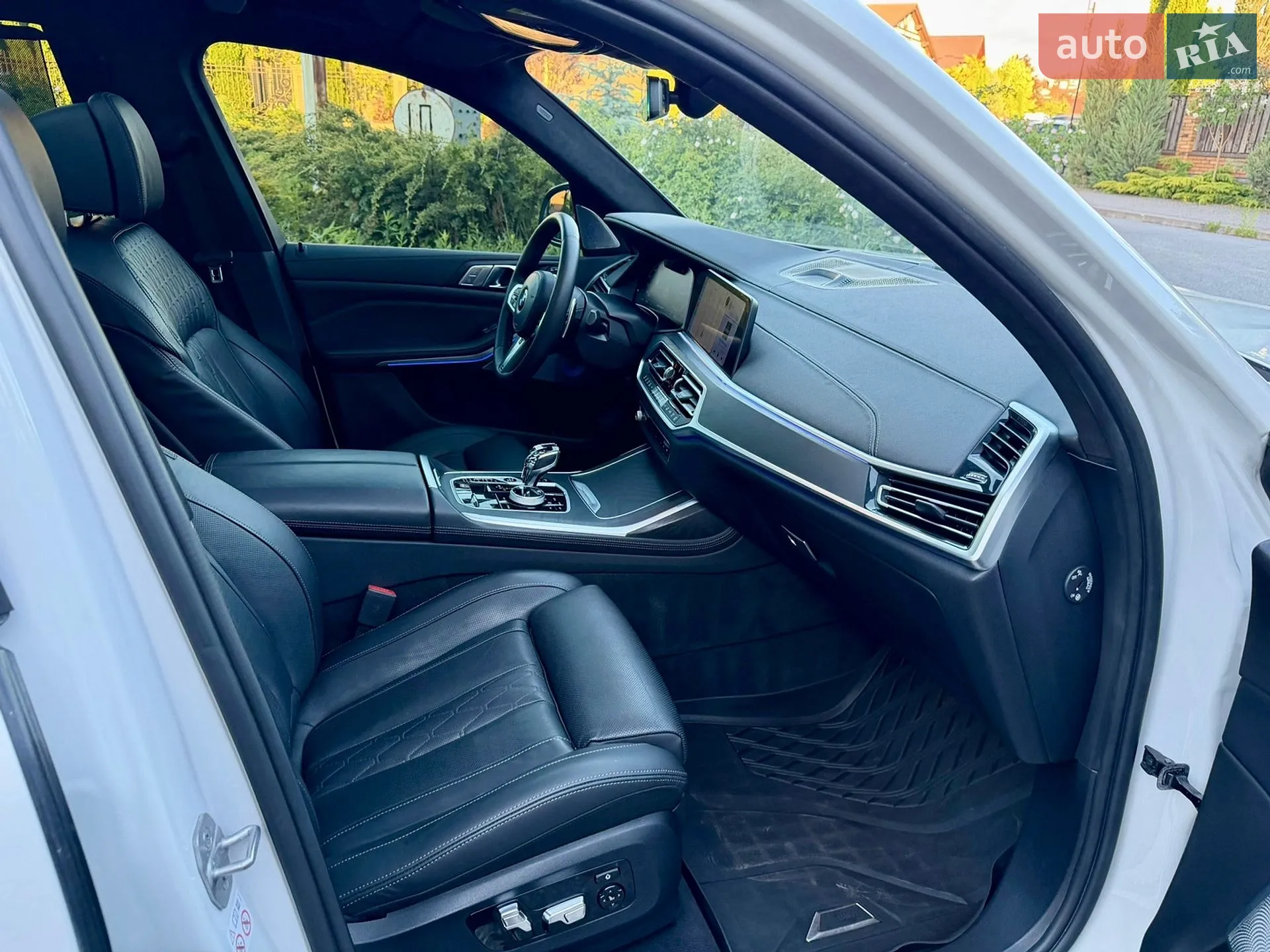 2022 BMW X7 - мініатюра 33