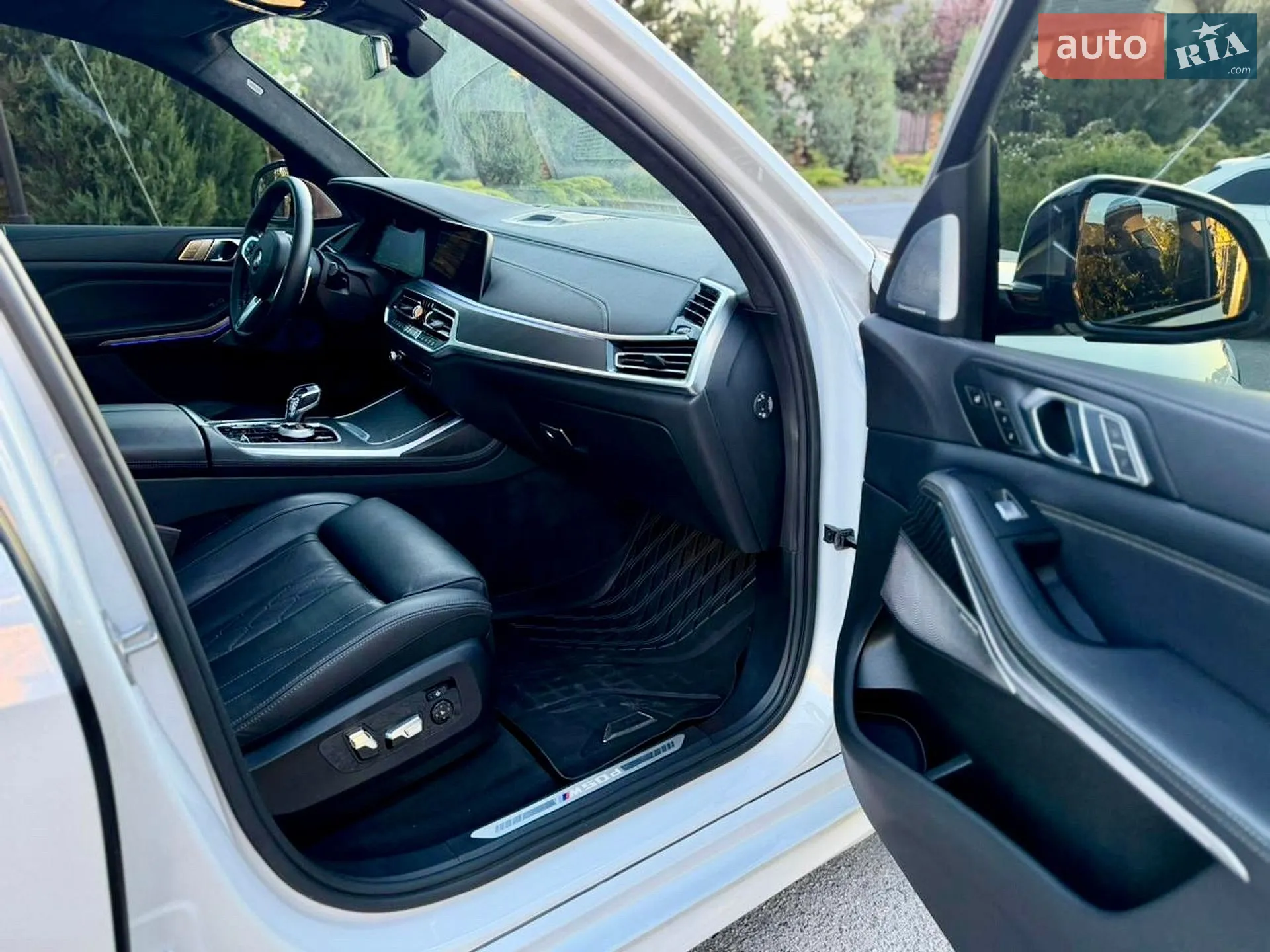 2022 BMW X7 - мініатюра 36