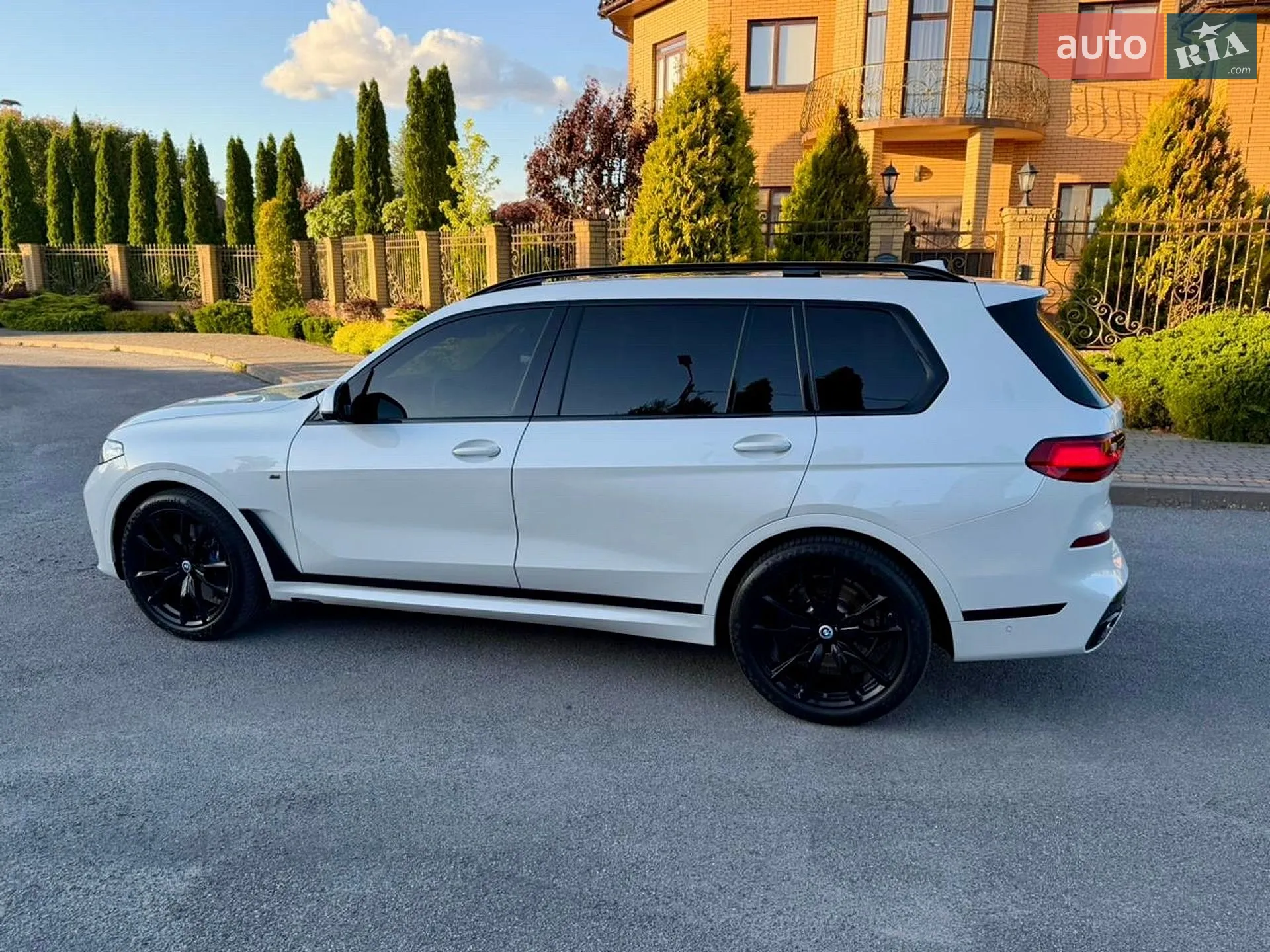 2022 BMW X7 - мініатюра 15
