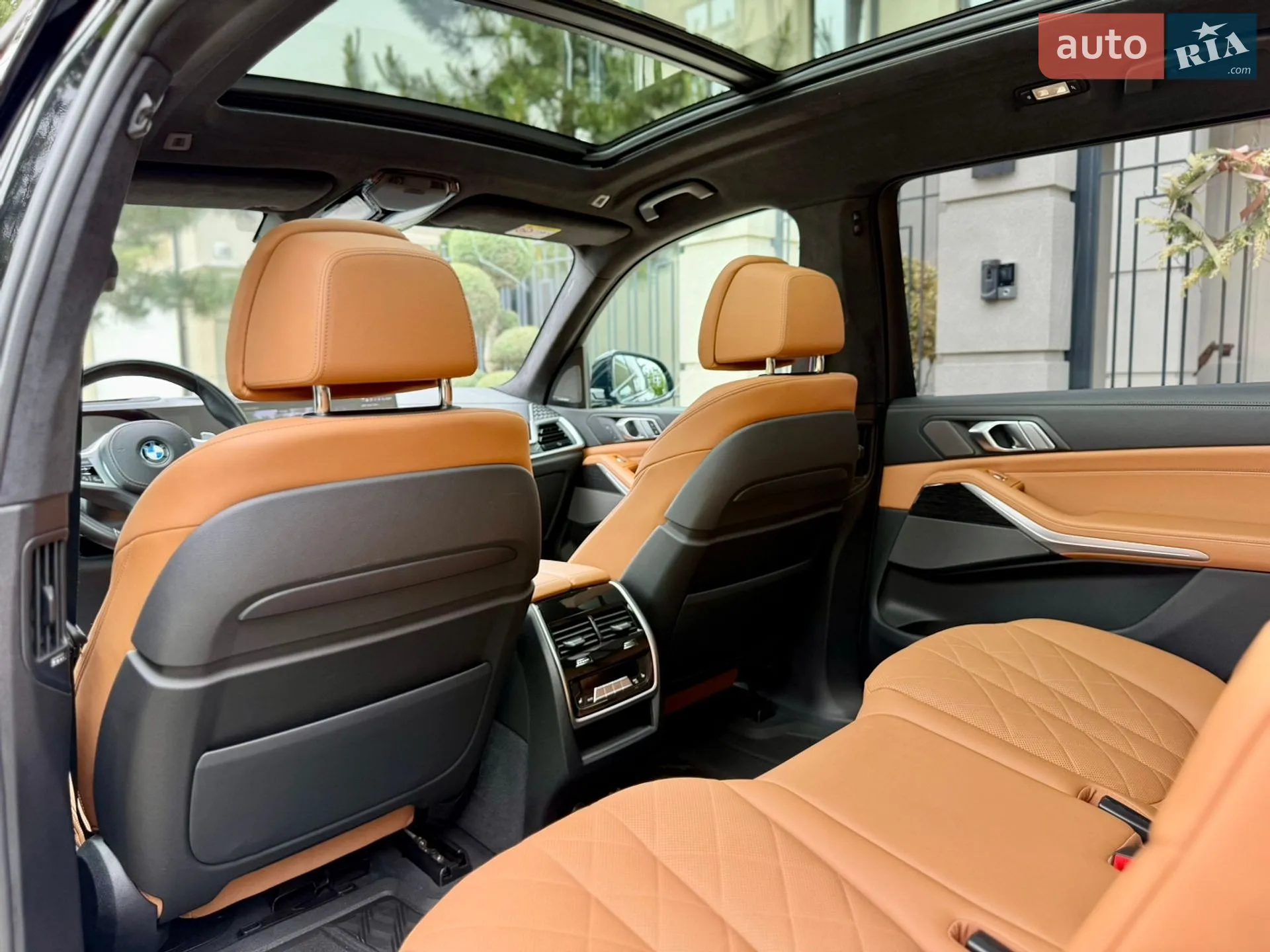 2022 BMW X7 - мініатюра 37