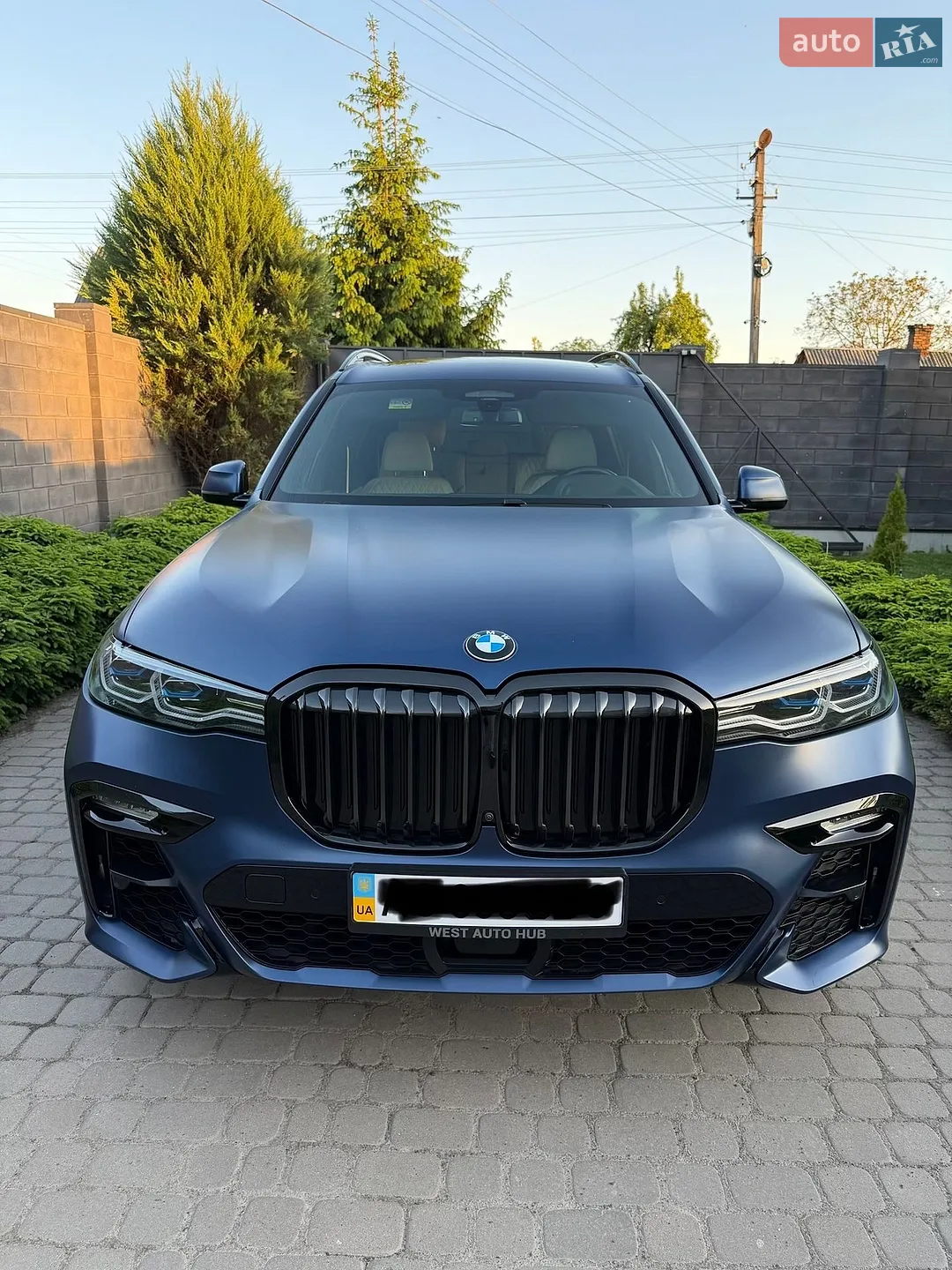2021 BMW X7 - фото 1