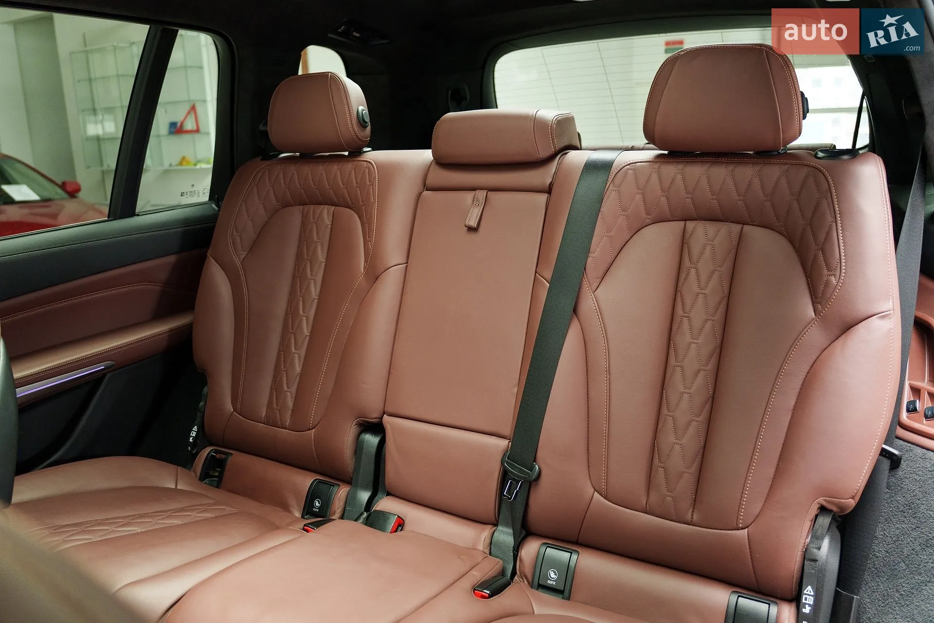 2021 BMW X7 - мініатюра 46