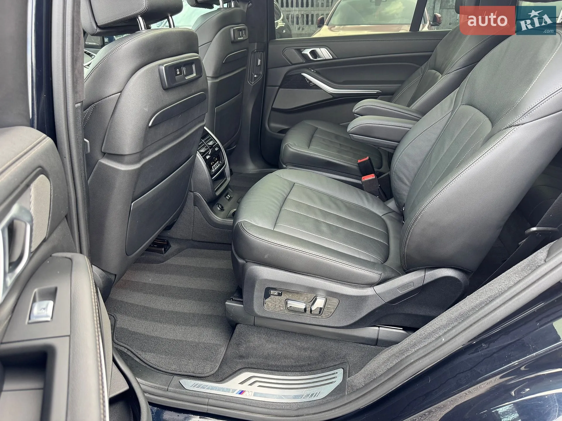 2019 BMW X7 - мініатюра 8