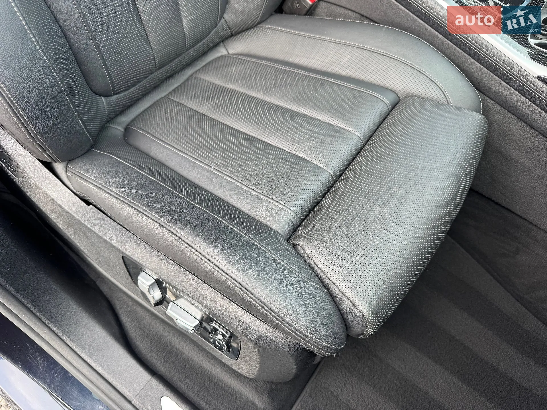 2019 BMW X7 - мініатюра 46