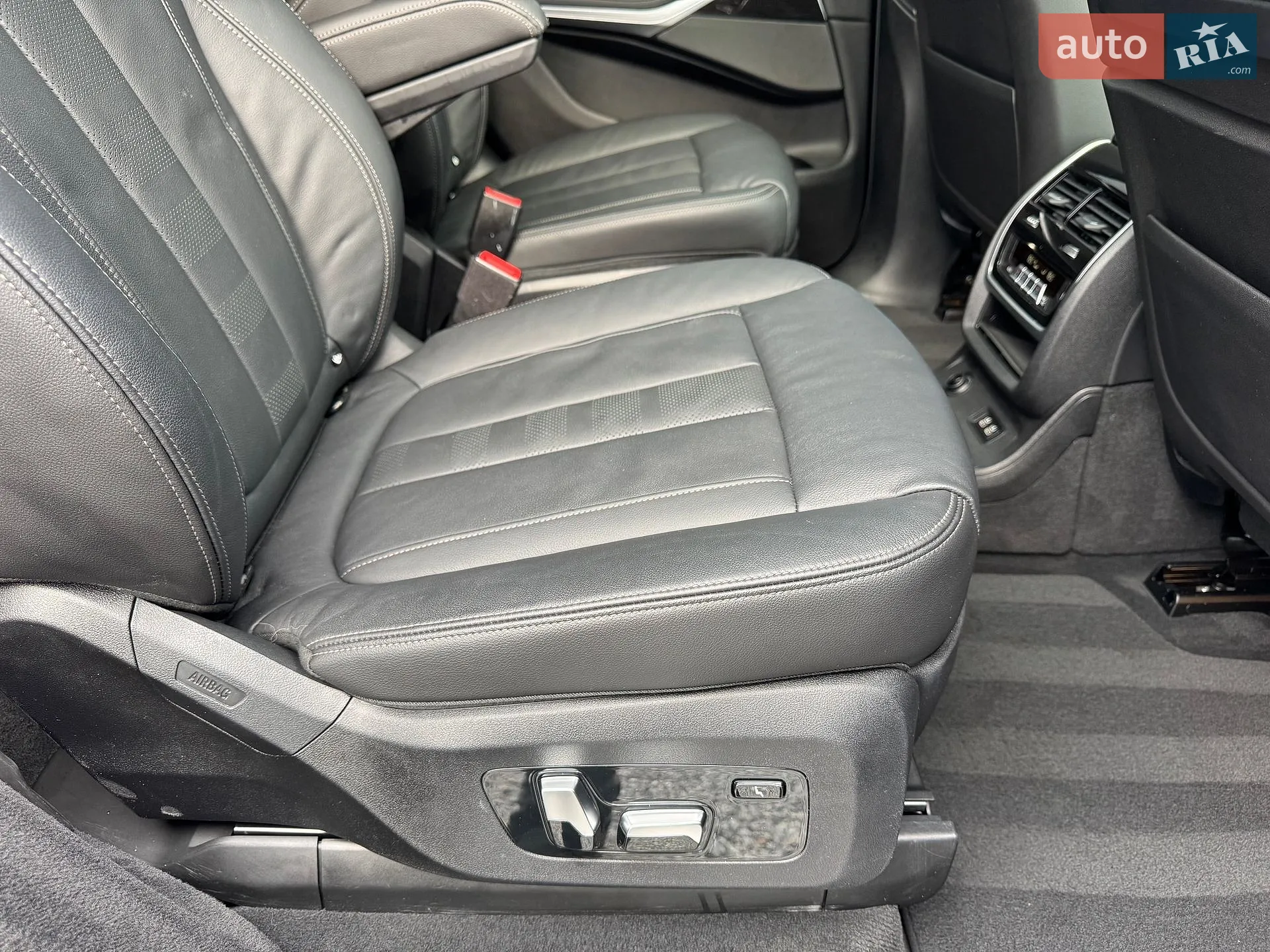 2019 BMW X7 - мініатюра 65
