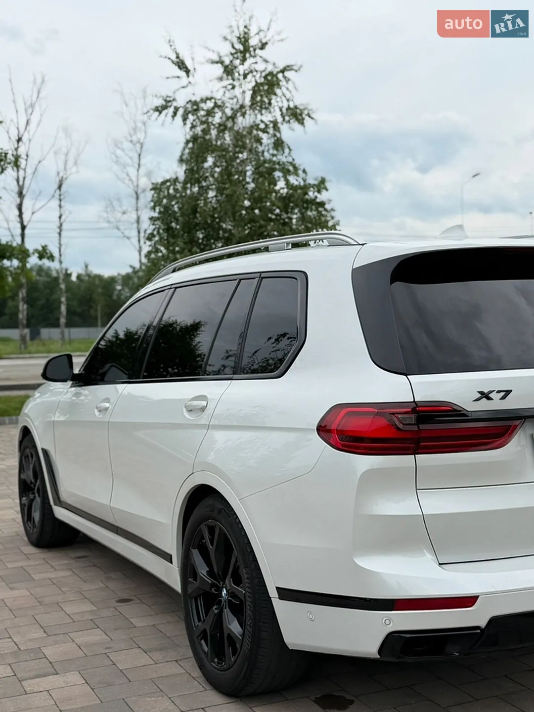 2021 BMW X7 - мініатюра 11