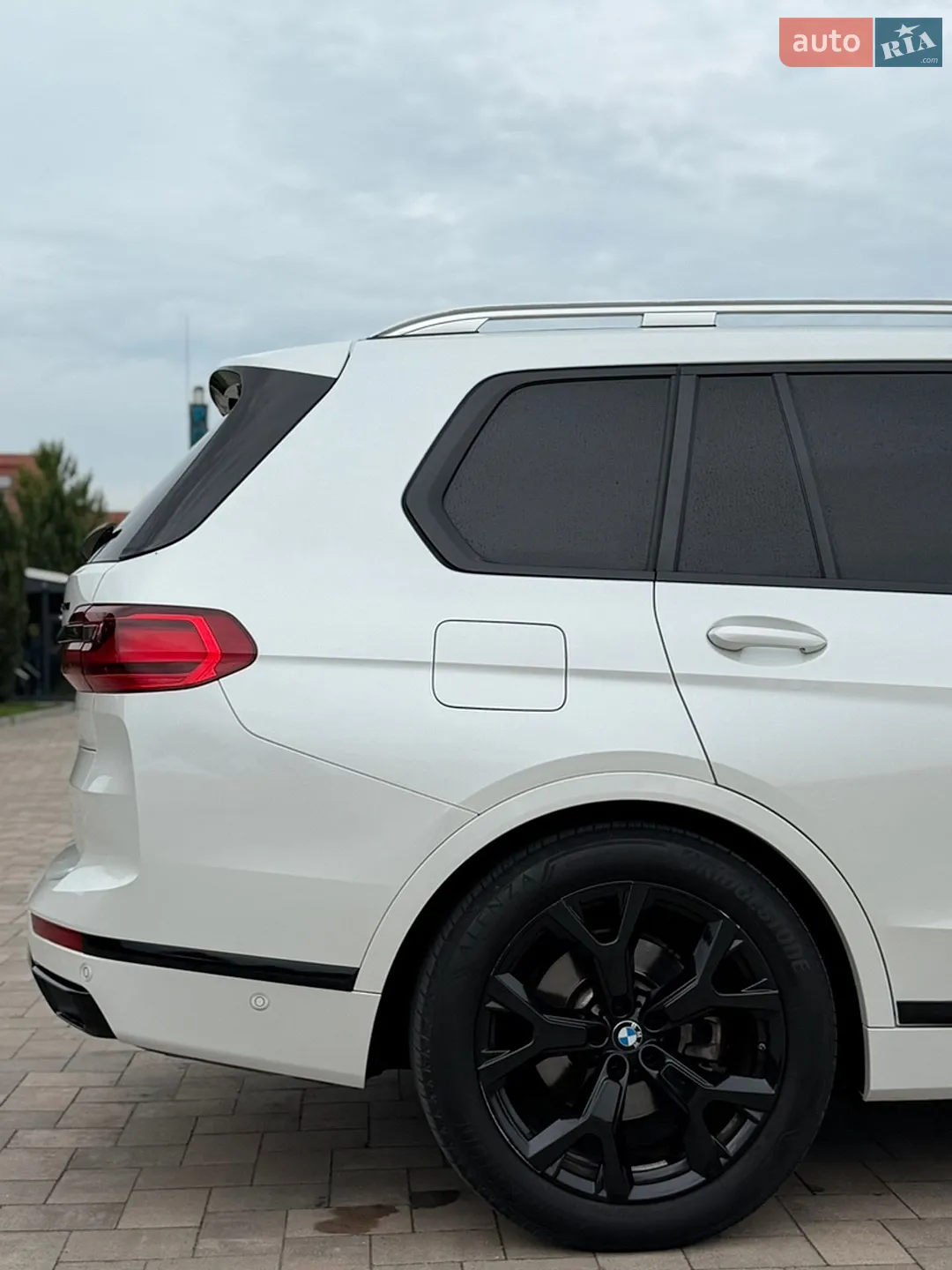 2021 BMW X7 - мініатюра 17