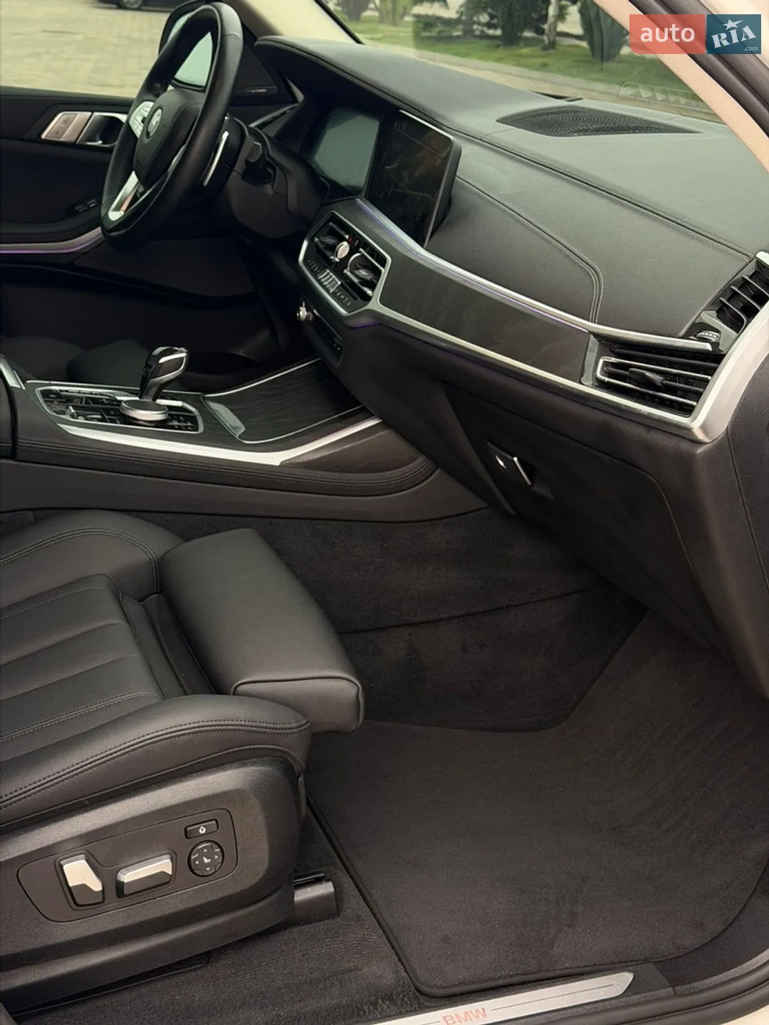 2021 BMW X7 - мініатюра 33