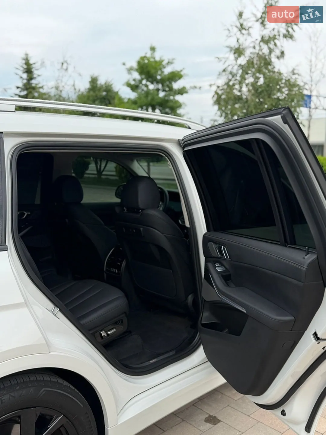 2021 BMW X7 - мініатюра 36