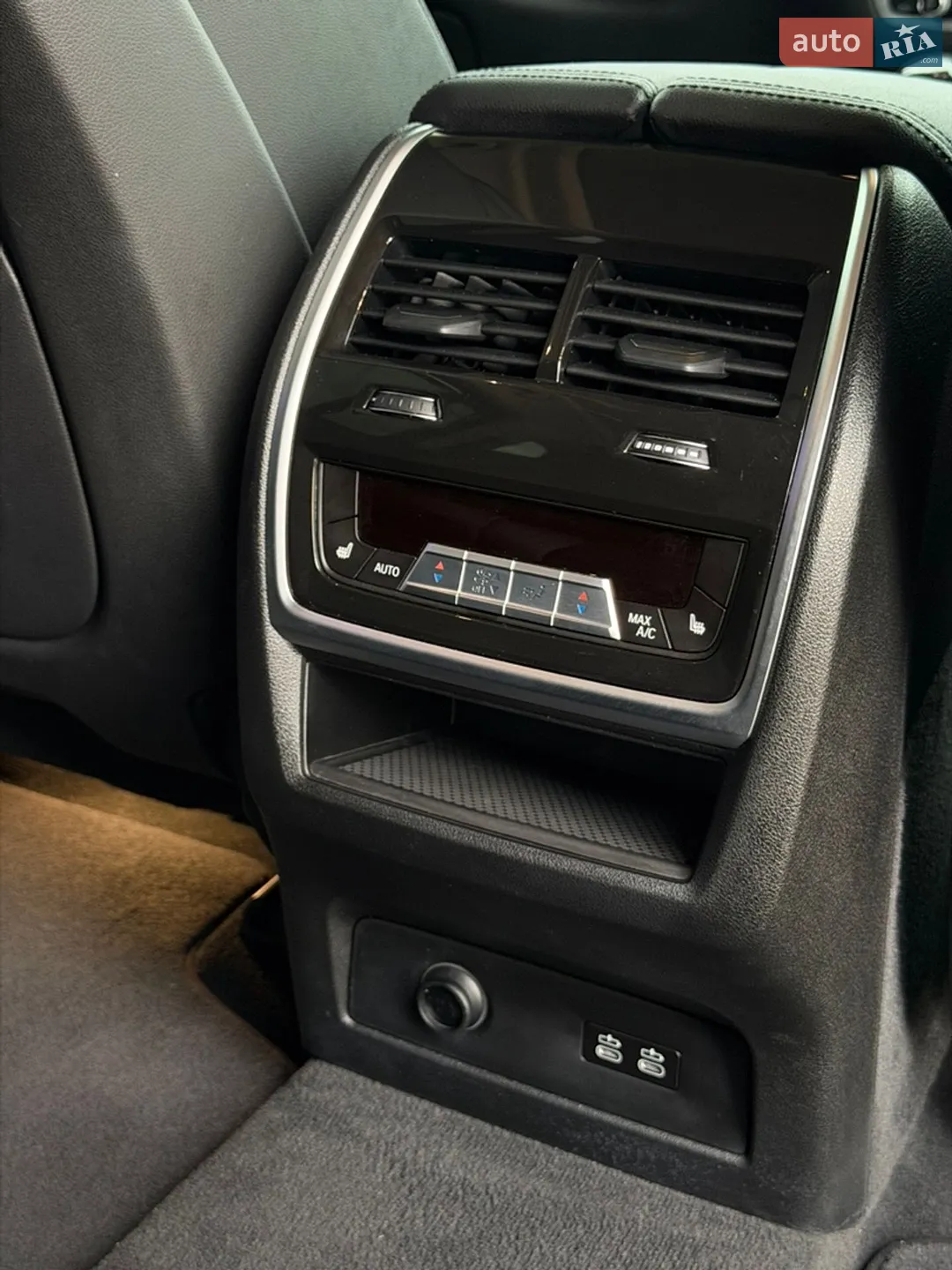 2021 BMW X7 - мініатюра 40