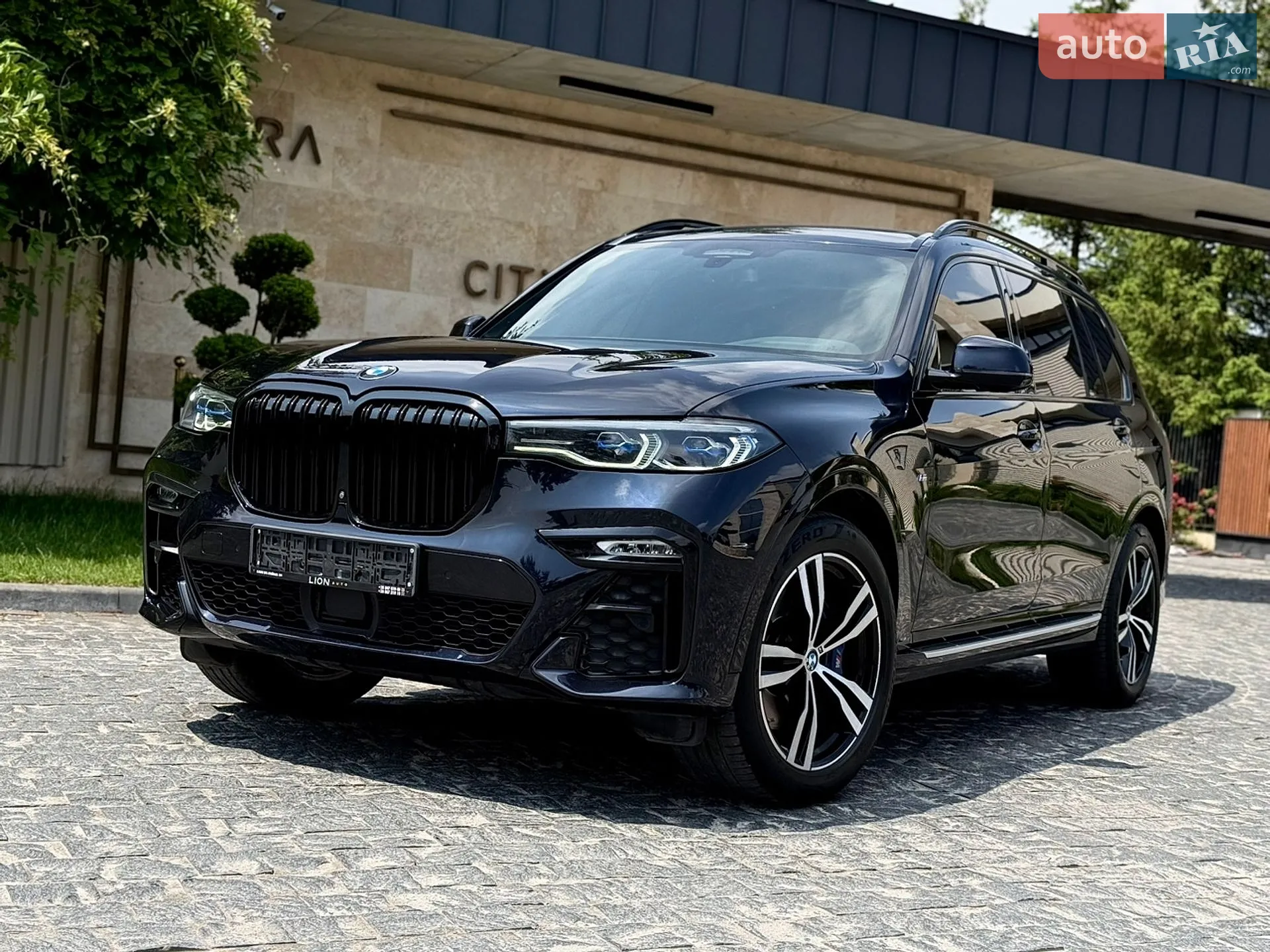2021 BMW X7 - мініатюра 4