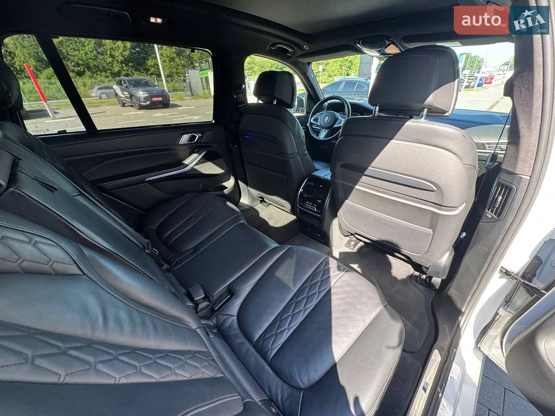 2020 BMW X7 - мініатюра 34