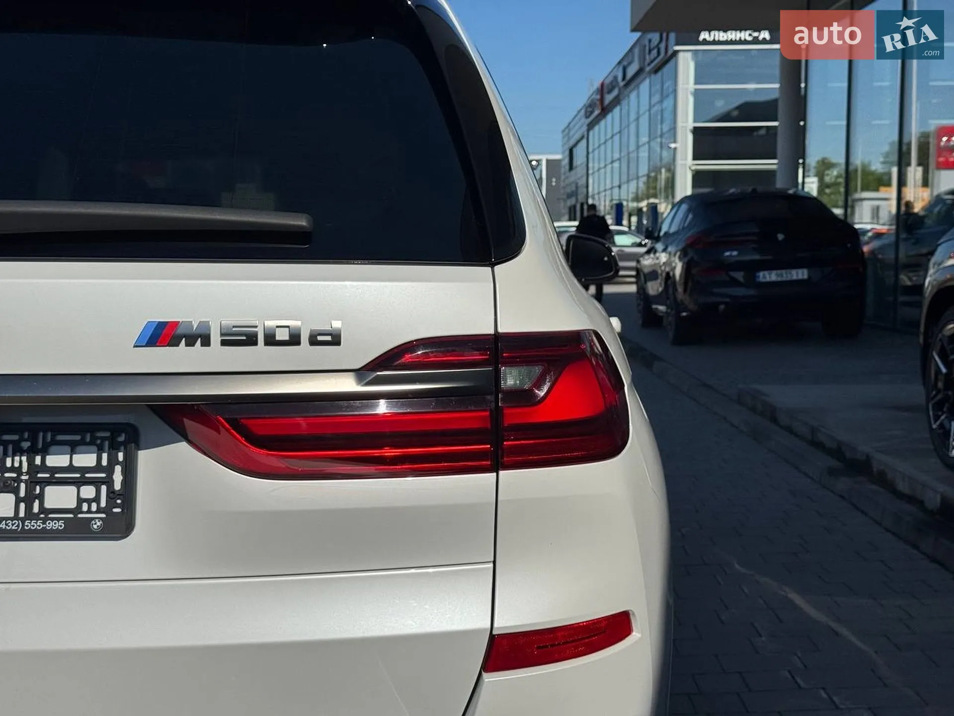 2020 BMW X7 - мініатюра 17