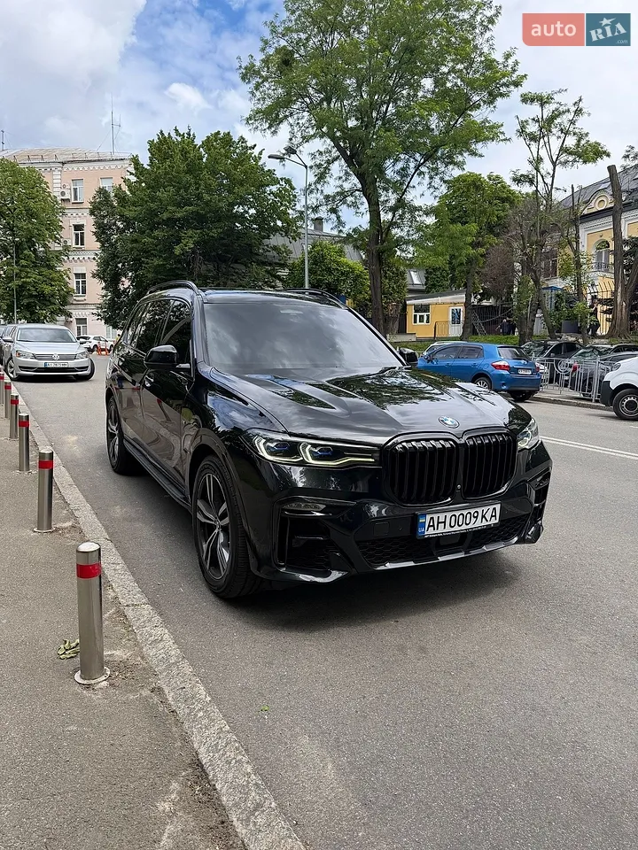 2020 BMW X7 - мініатюра 33