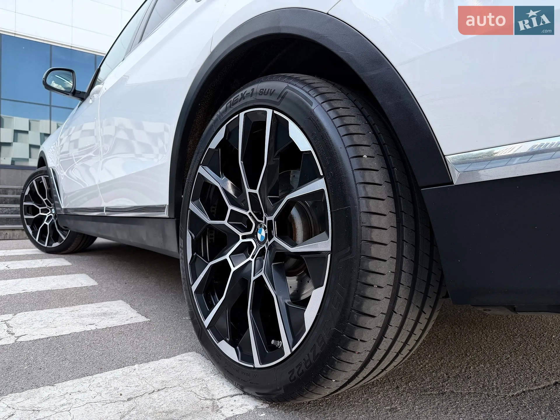 2019 BMW X7 - мініатюра 36