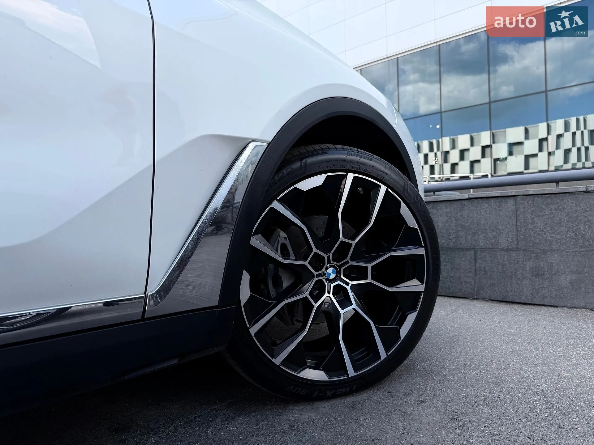 2019 BMW X7 - мініатюра 44