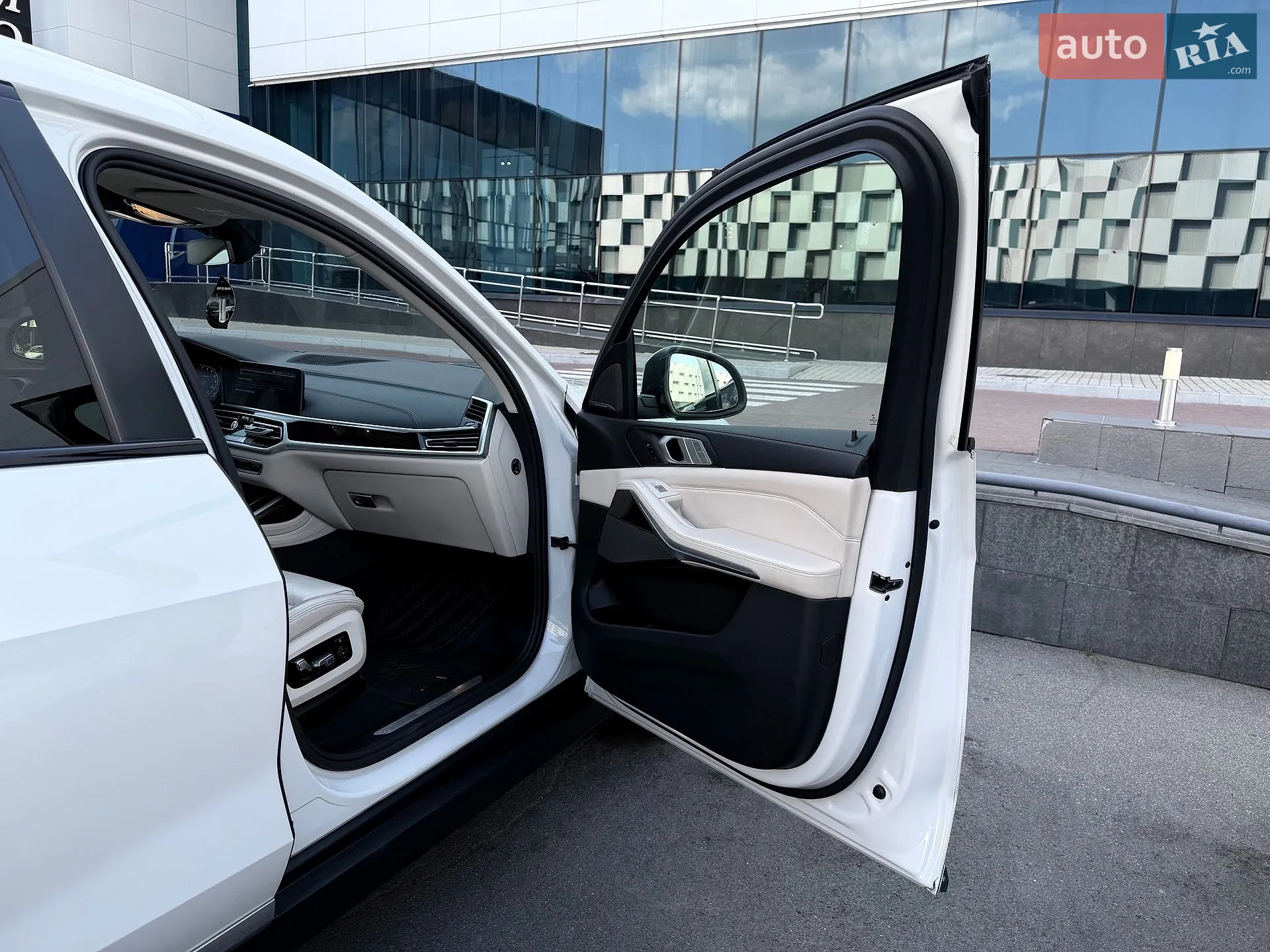 2019 BMW X7 - мініатюра 88
