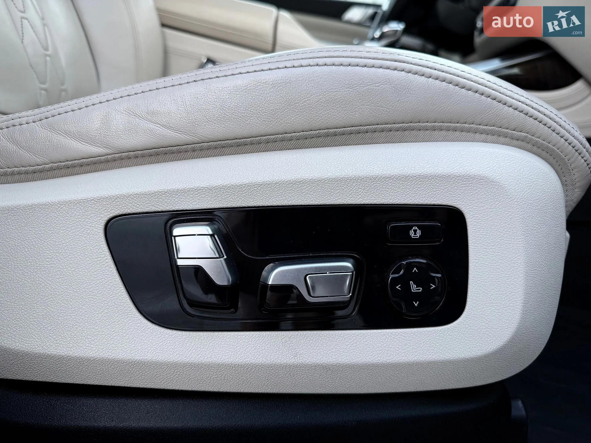 2019 BMW X7 - мініатюра 95