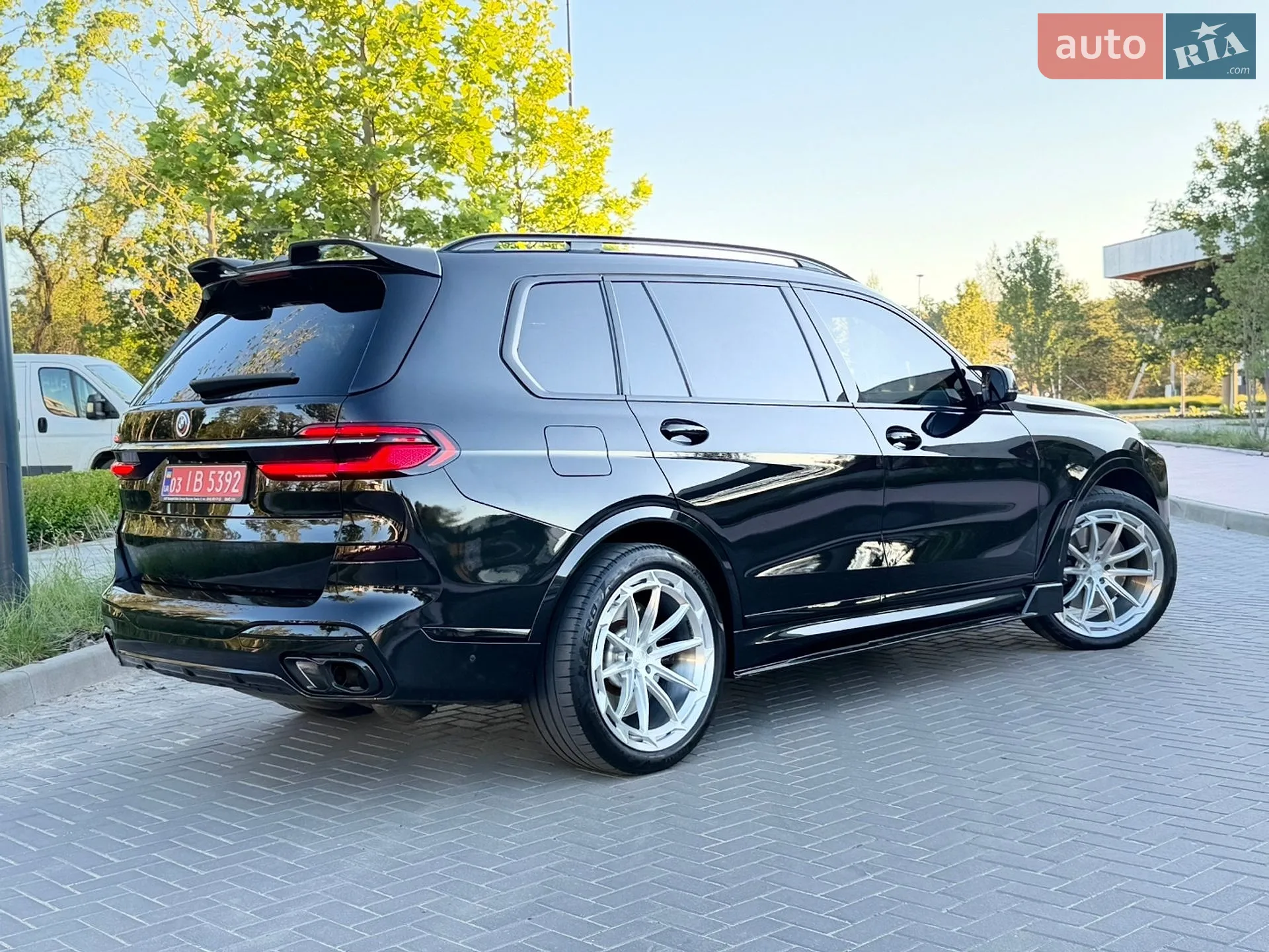 2022 BMW X7 - мініатюра 27