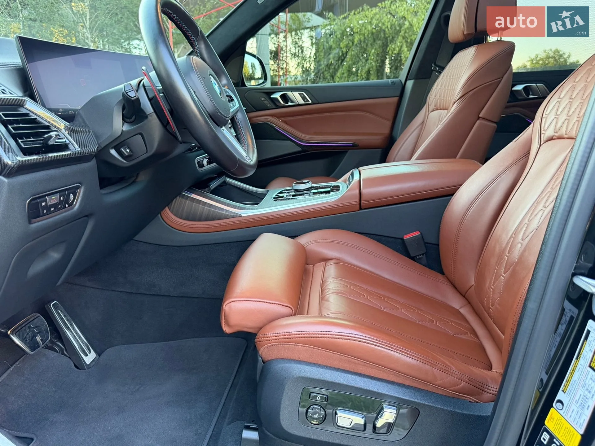 2022 BMW X7 - мініатюра 39
