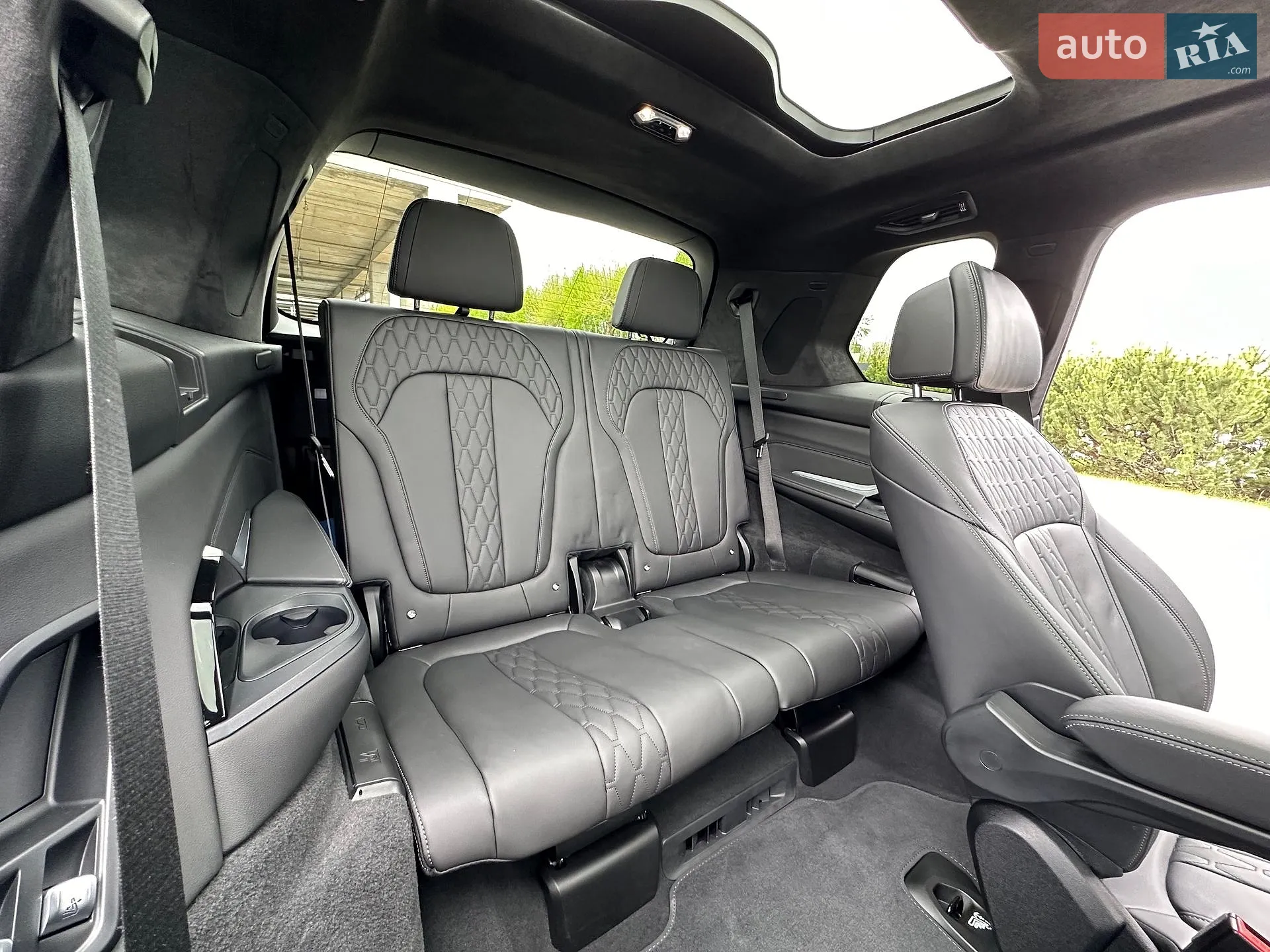 2021 BMW X7 - мініатюра 48