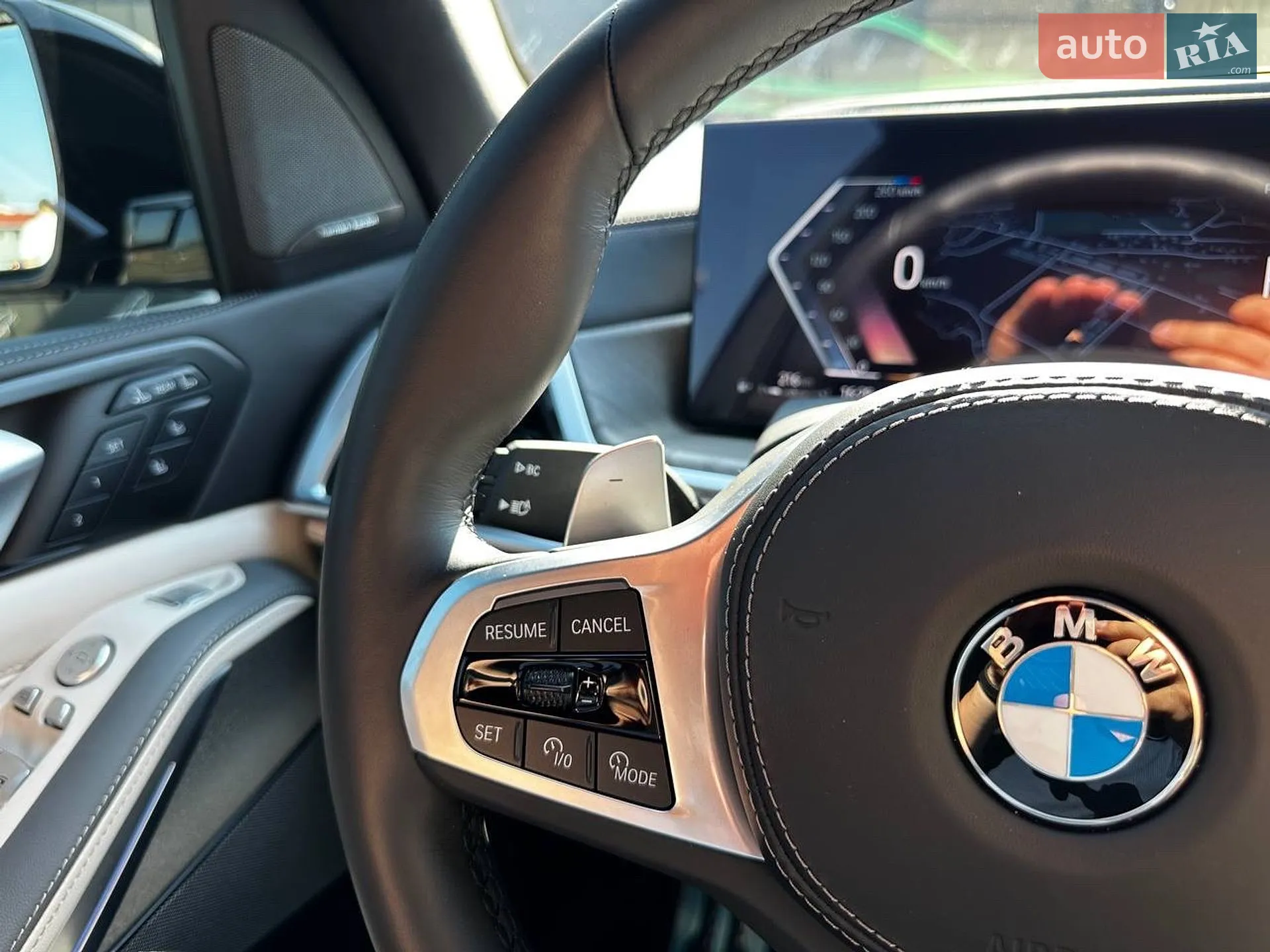 2023 BMW X7 - мініатюра 33