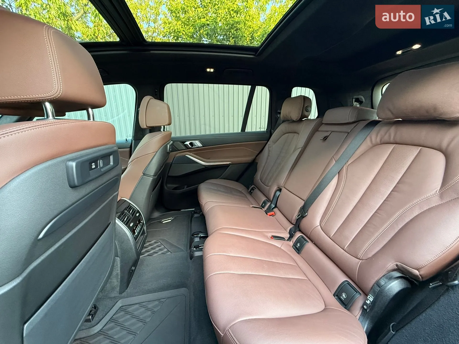 2022 BMW X7 - мініатюра 47