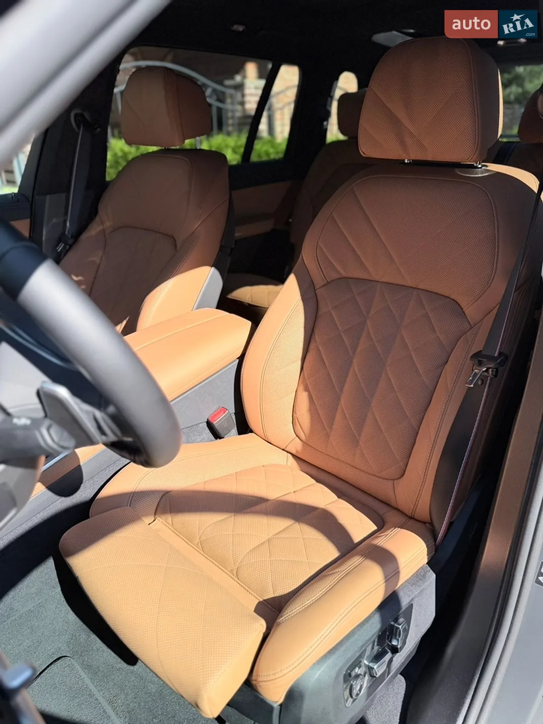 2025 BMW X7 - мініатюра 24