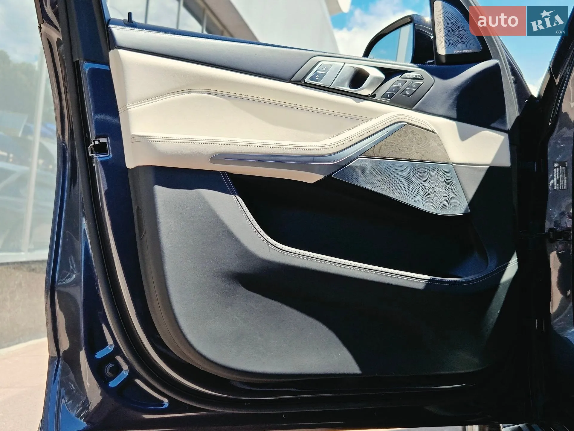 2019 BMW X7 - мініатюра 15