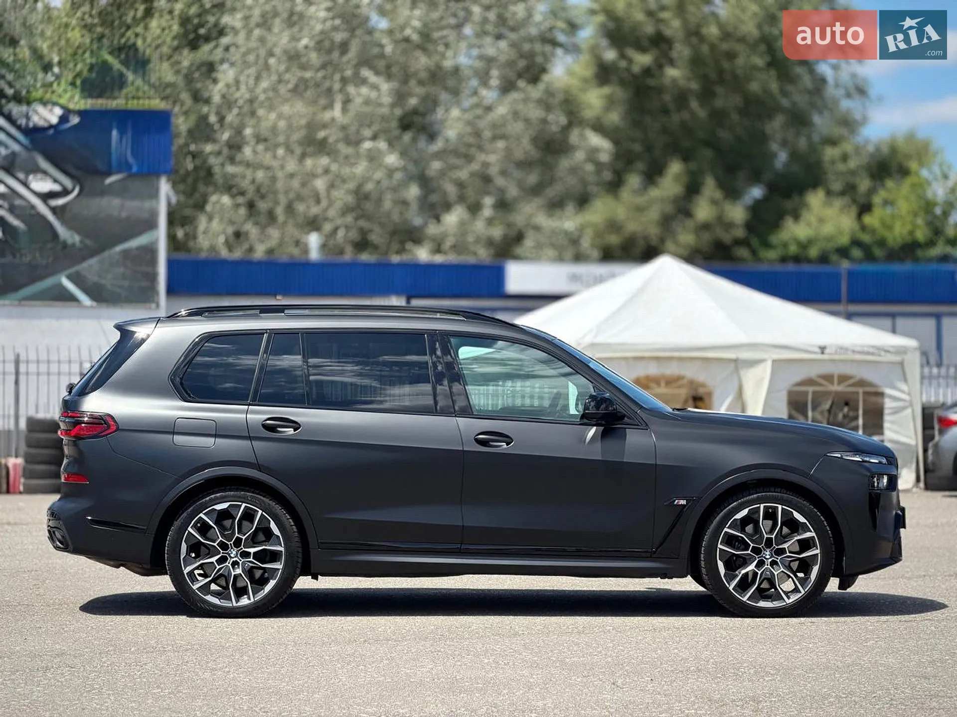 2025 BMW X7 - мініатюра 18