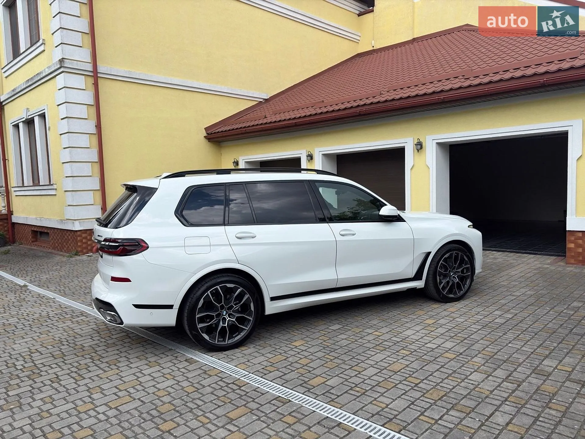 2024 BMW X7 - мініатюра 5