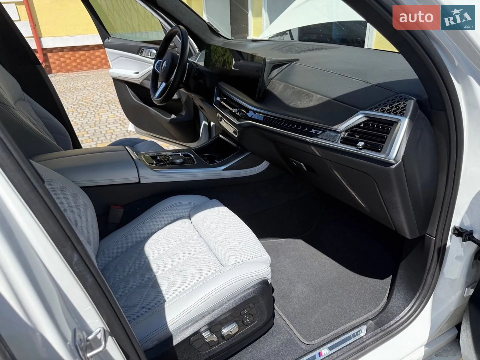 2024 BMW X7 - мініатюра 16