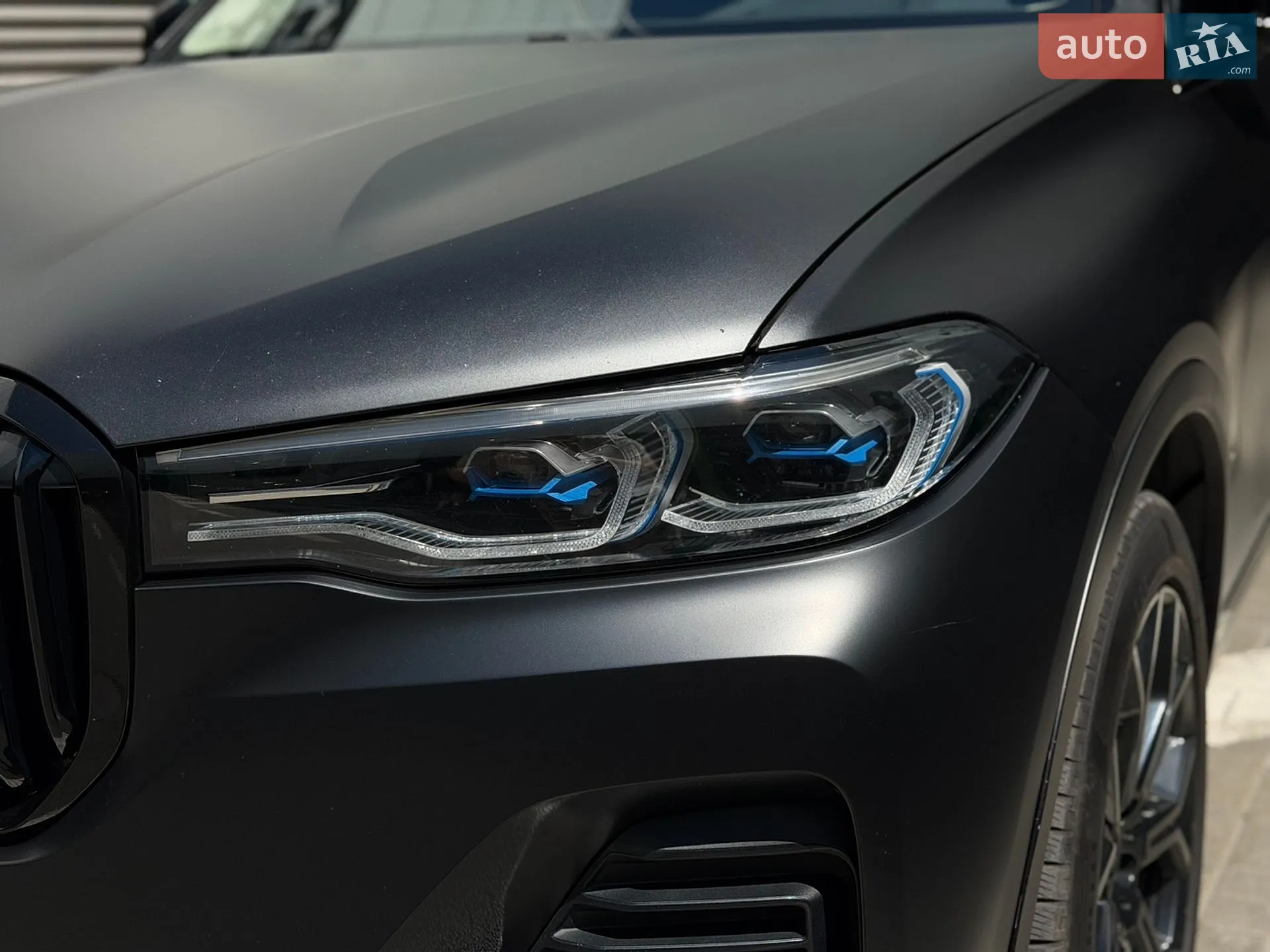 2020 BMW X7 - мініатюра 3
