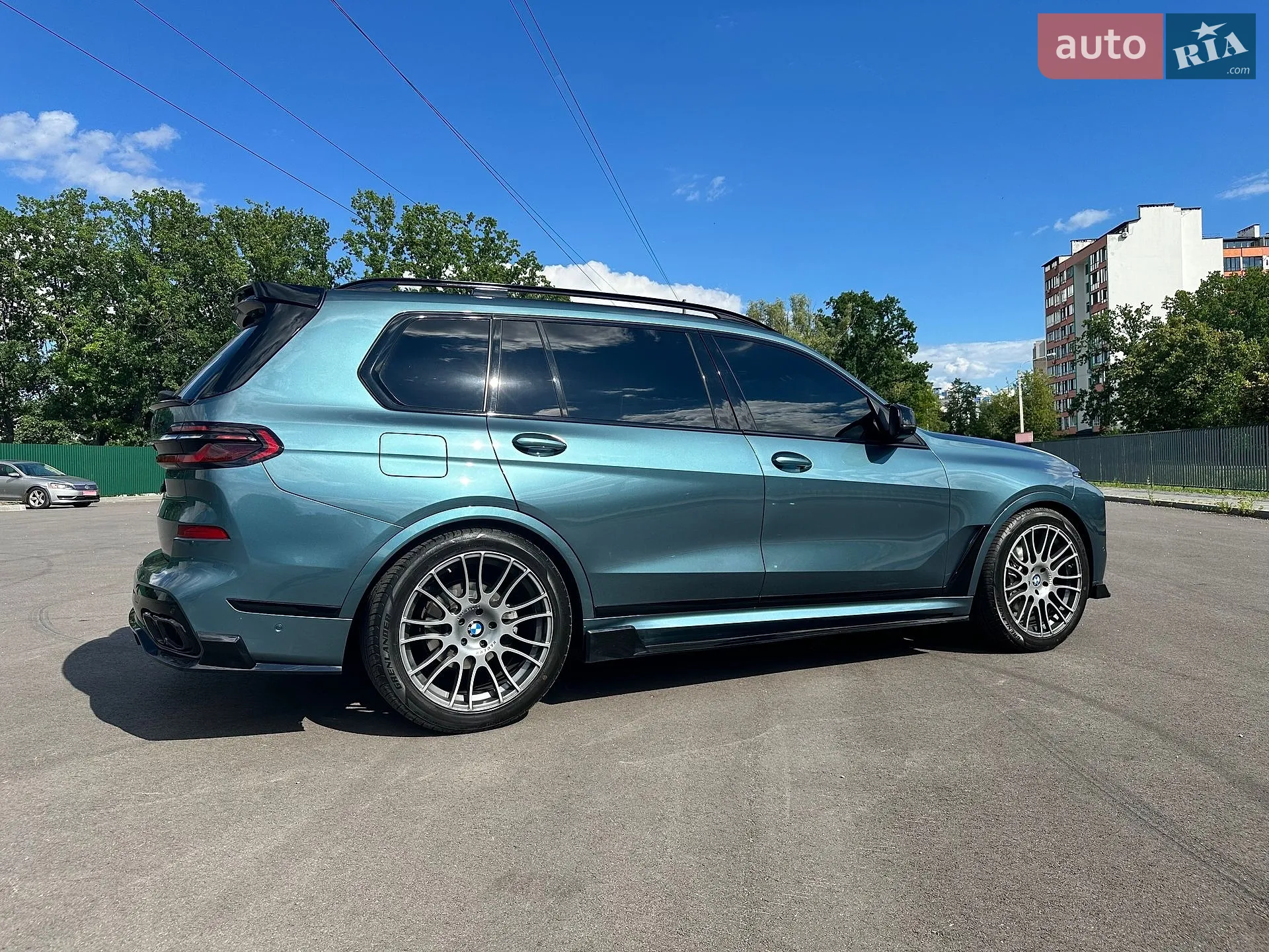 BMW BMW X7 2023 VIN 5UX23EM03R9S26340 фото оголошення 21 з 37
