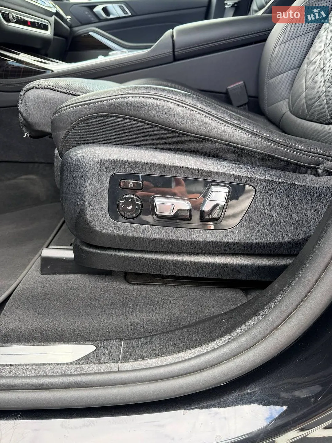 2023 BMW X7 - мініатюра 20