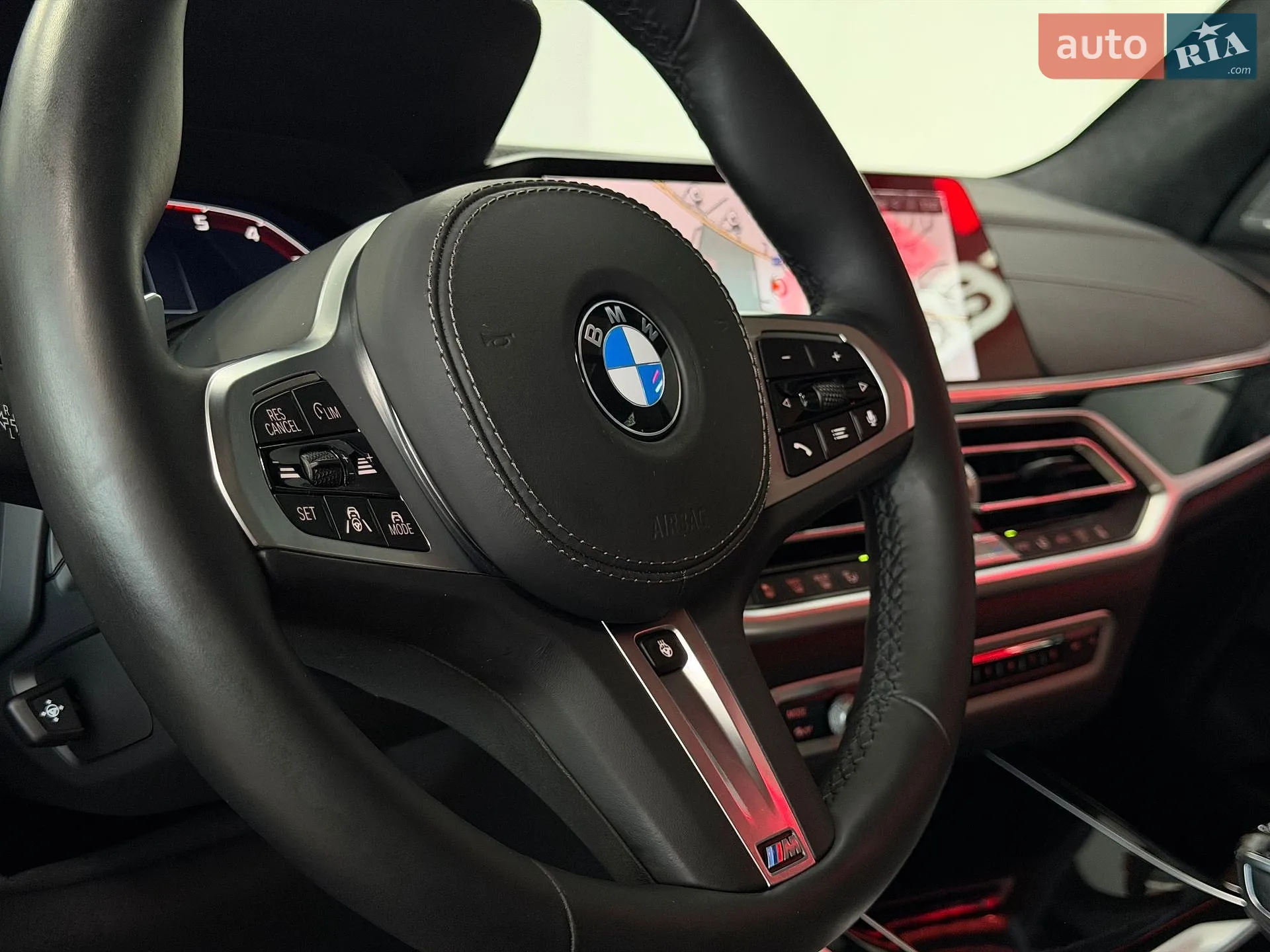 2021 BMW X7 - мініатюра 32