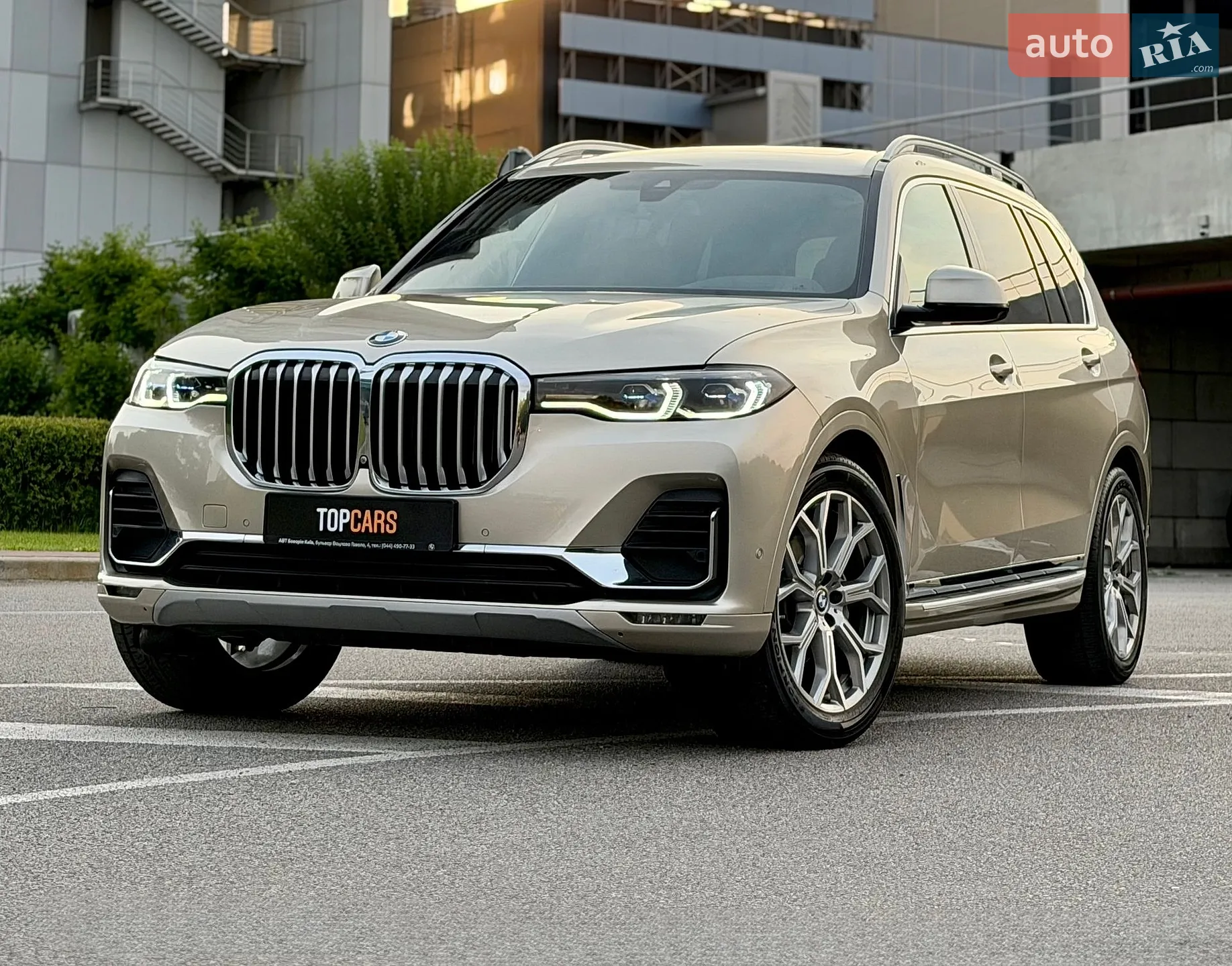 2019 BMW X7 - фото 1