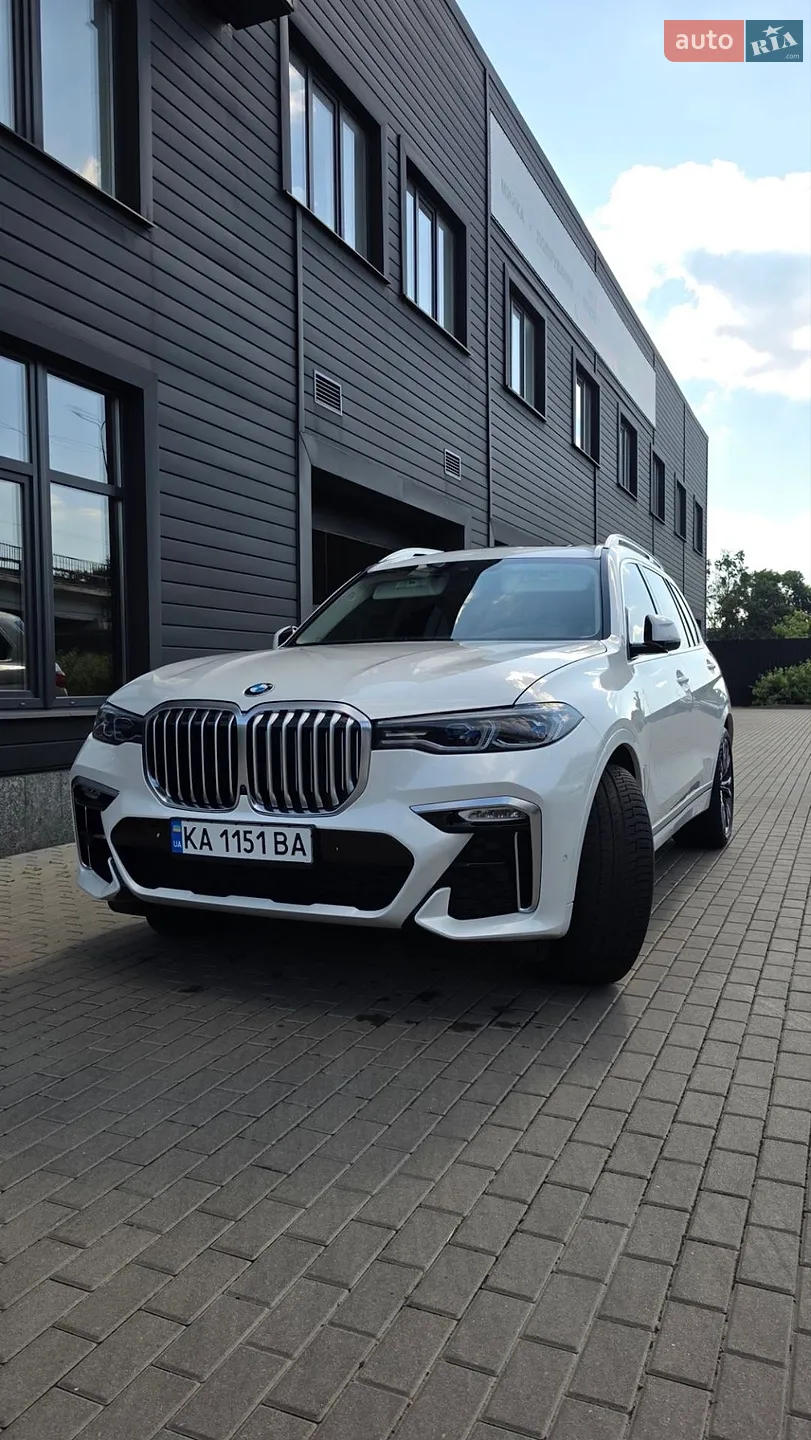 2019 BMW X7 - фото 1
