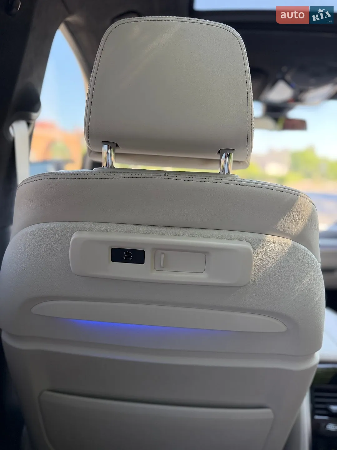 2022 BMW X7 - мініатюра 39