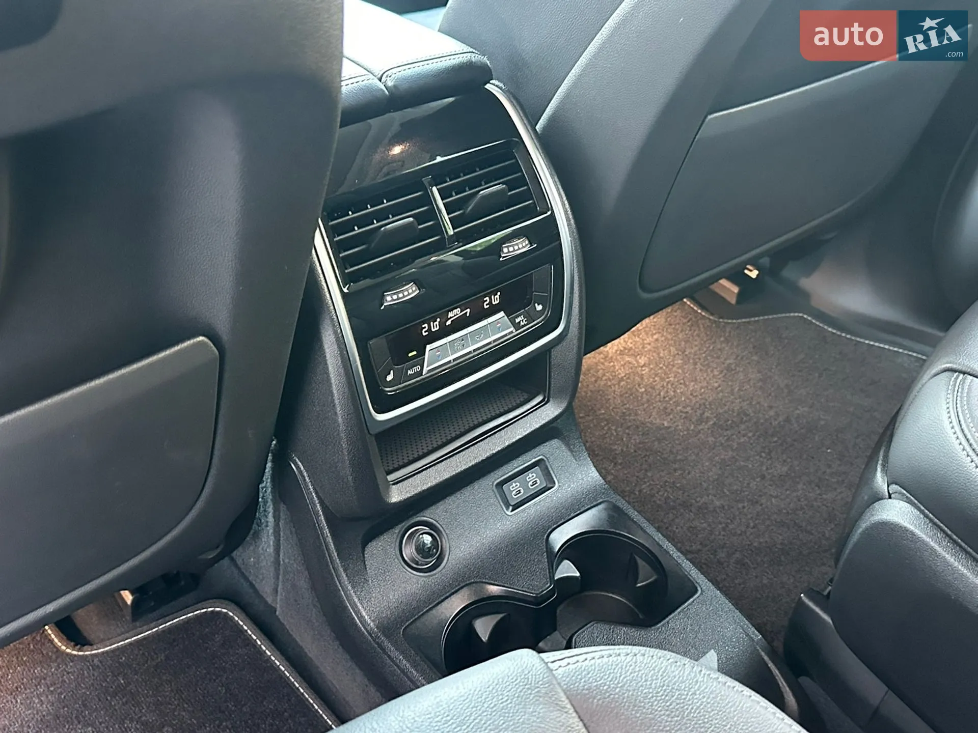 2019 BMW X7 - мініатюра 29