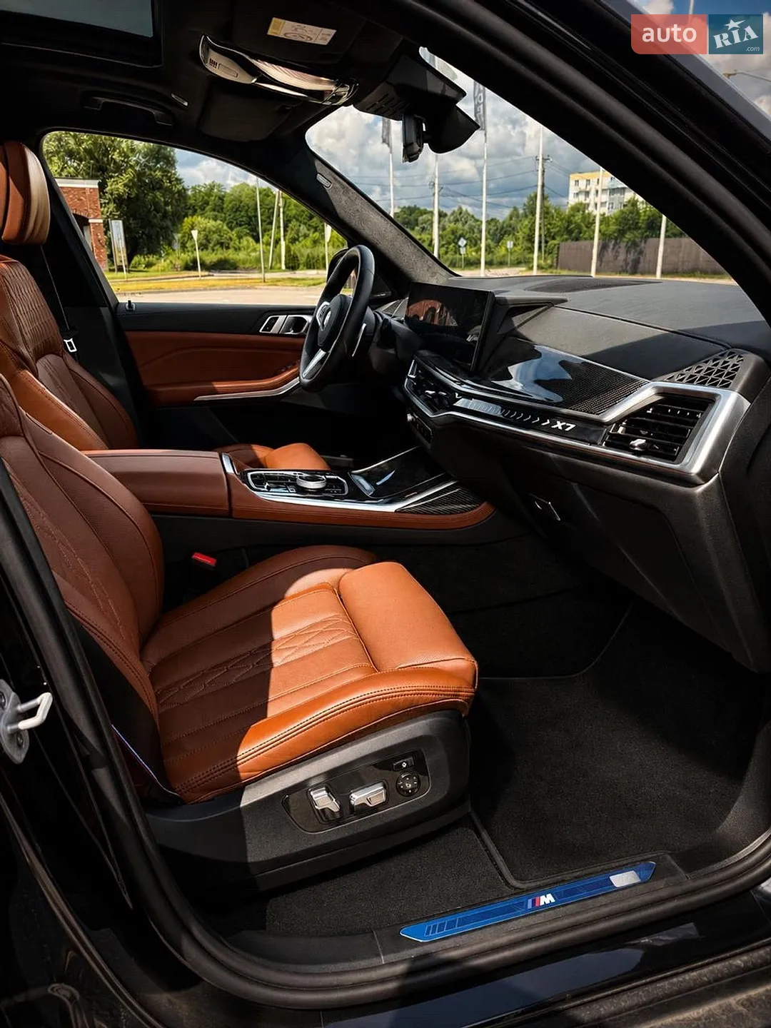 2024 BMW X7 - мініатюра 7