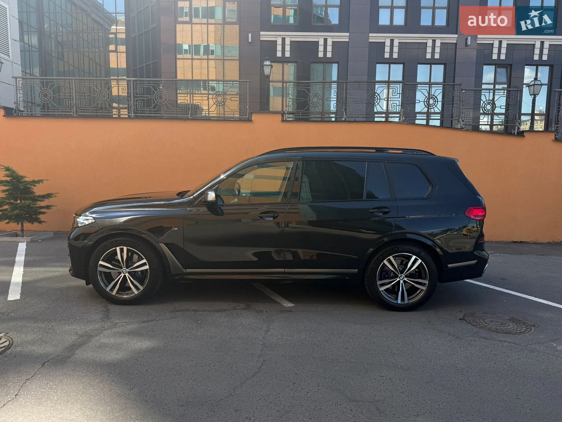 2022 BMW X7 - мініатюра 7