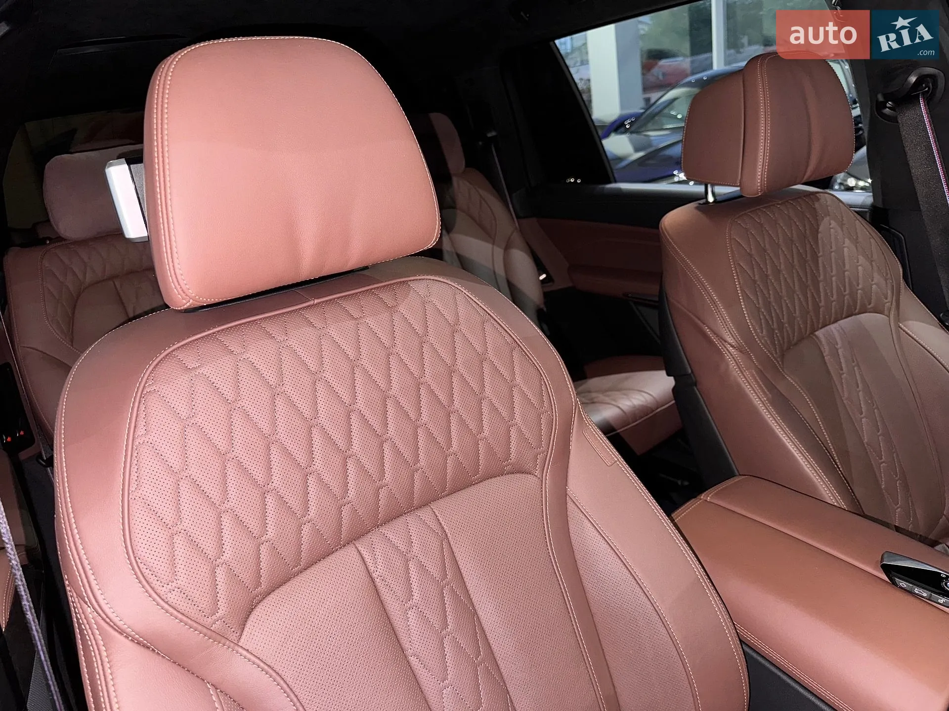 2023 BMW X7 - мініатюра 107