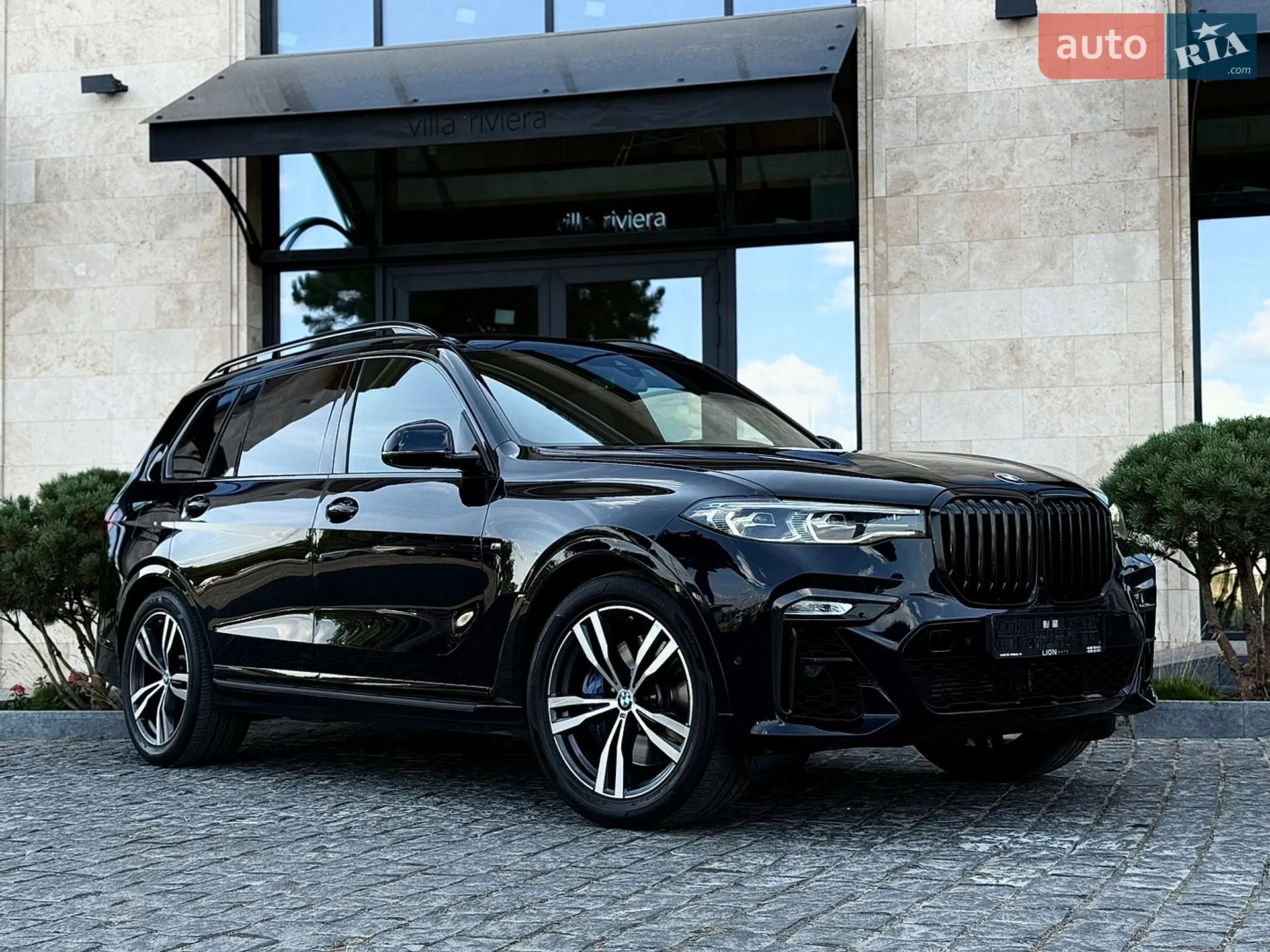 2020 BMW X7 - мініатюра 2